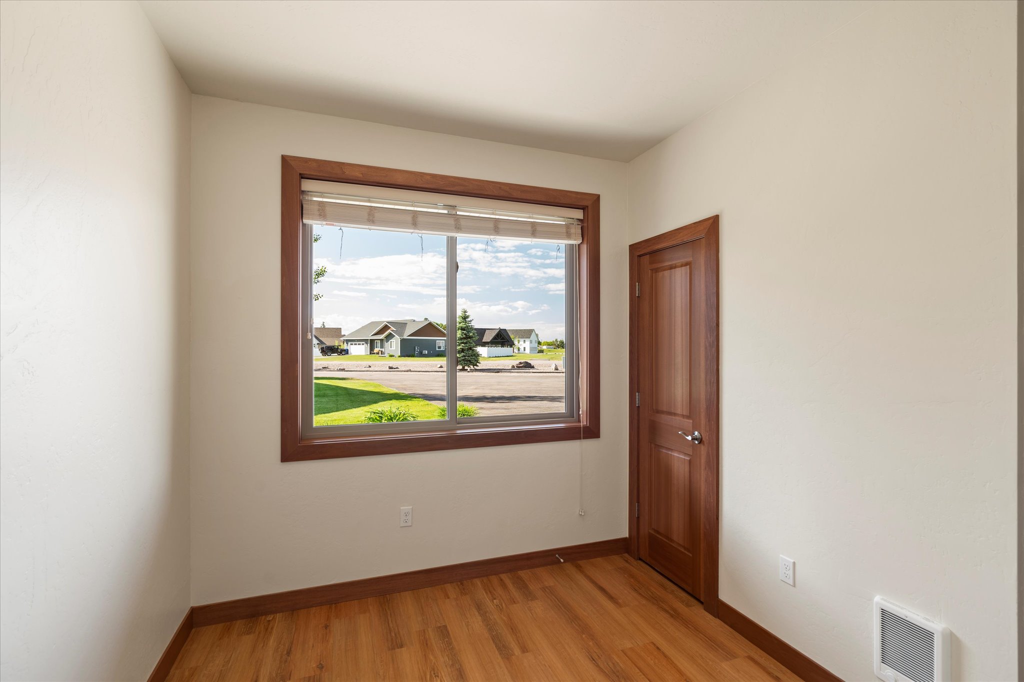 525 Eisenhower Street Se 525 Property Photo 12