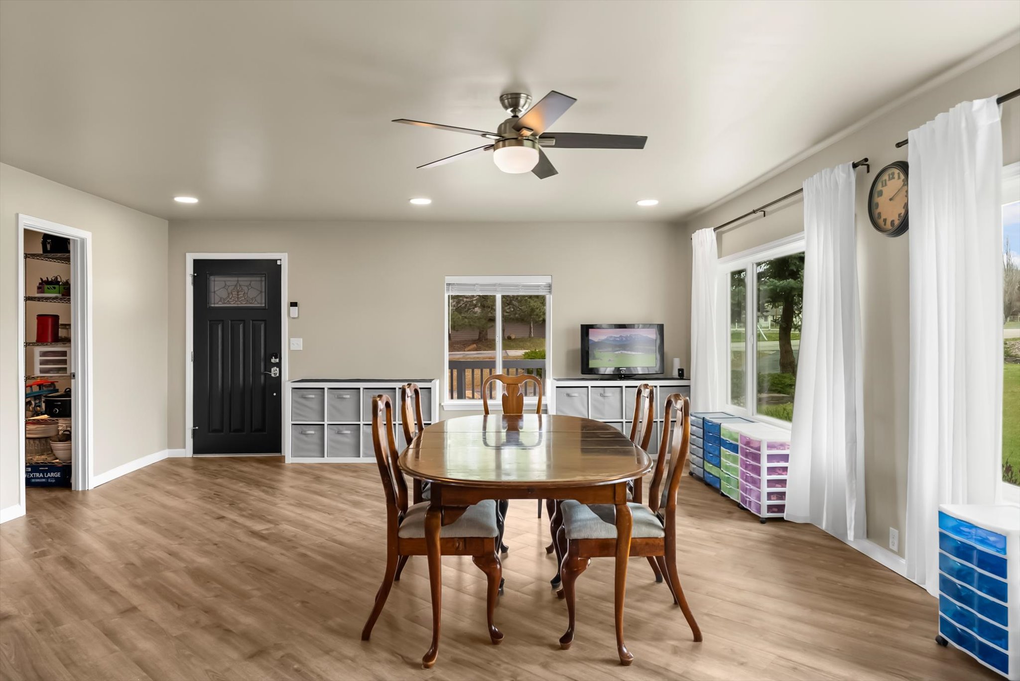 156 Apple Valley Way Property Photo 10