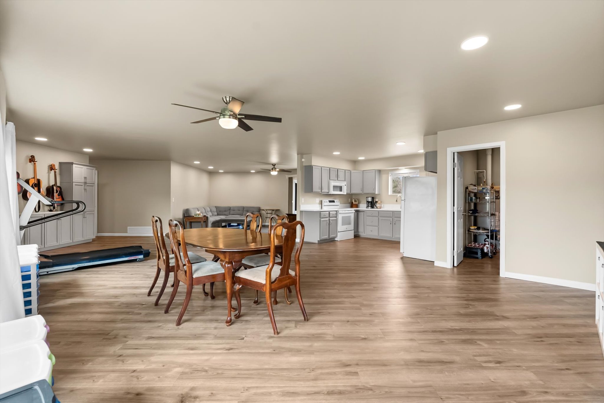 156 Apple Valley Way Property Photo 11