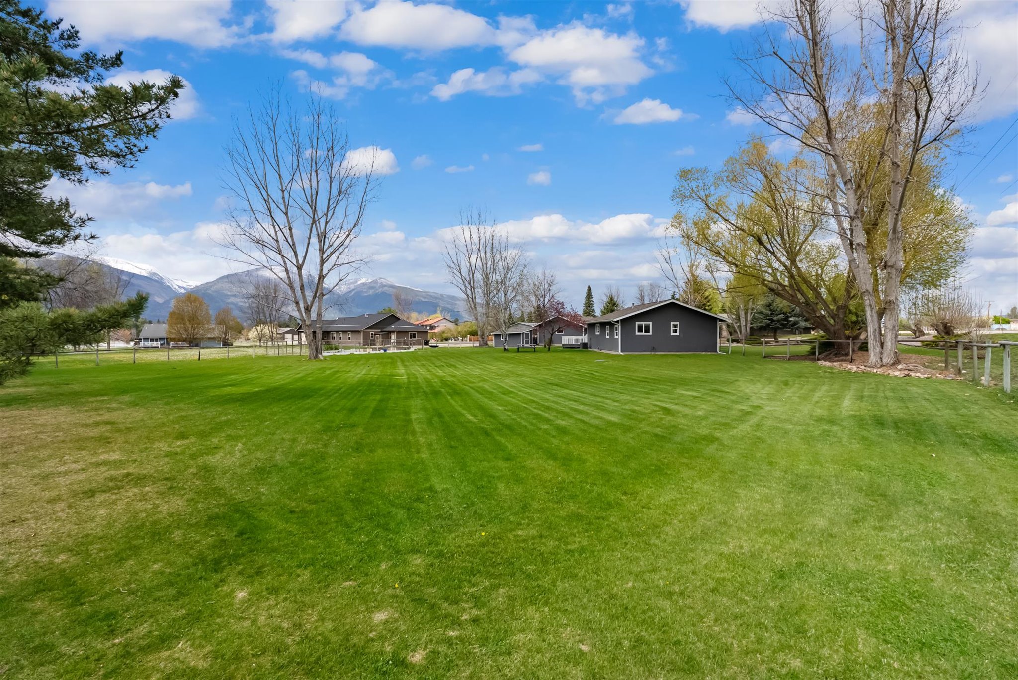 156 Apple Valley Way Property Photo 35