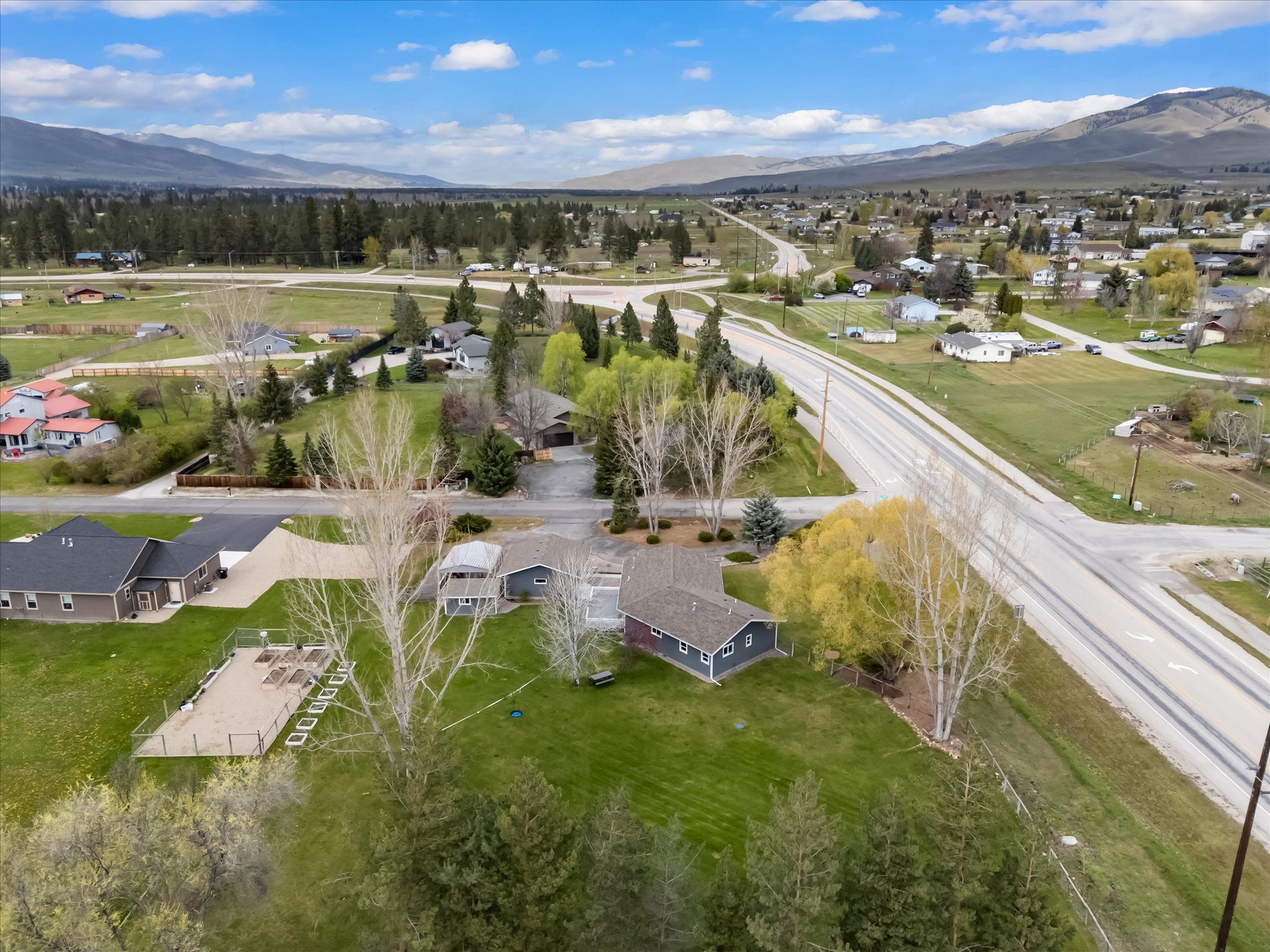 156 Apple Valley Way Property Photo 42