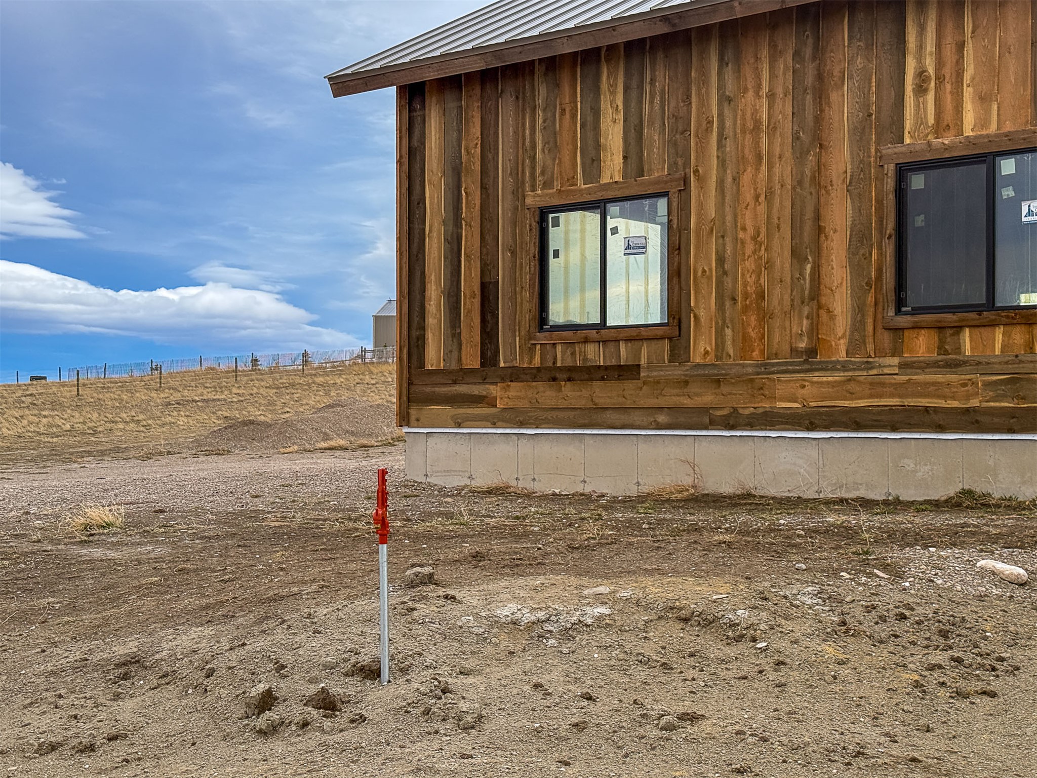 1371 Whoop Up Trail Property Photo 15