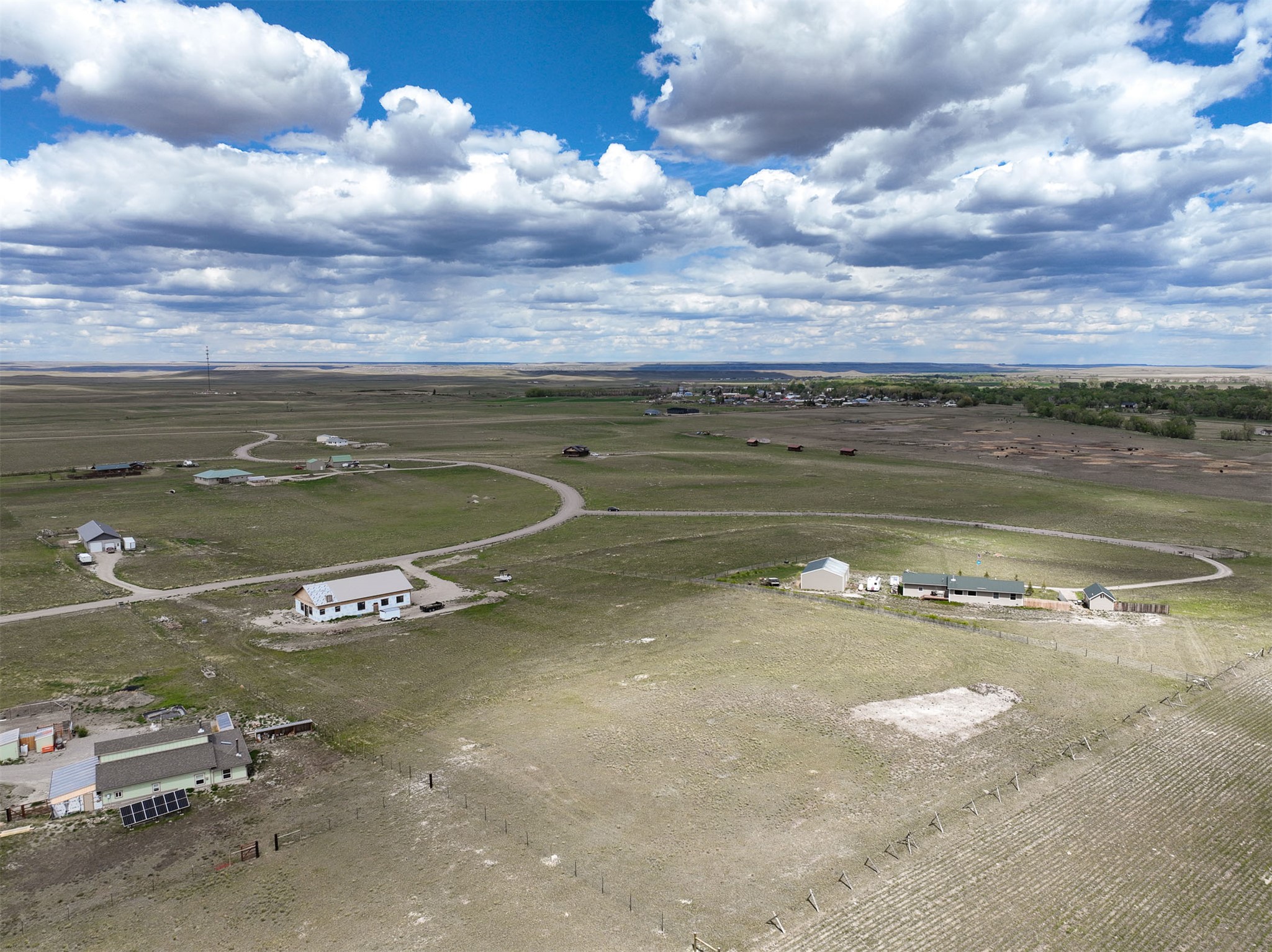 1371 Whoop Up Trail Property Photo 65