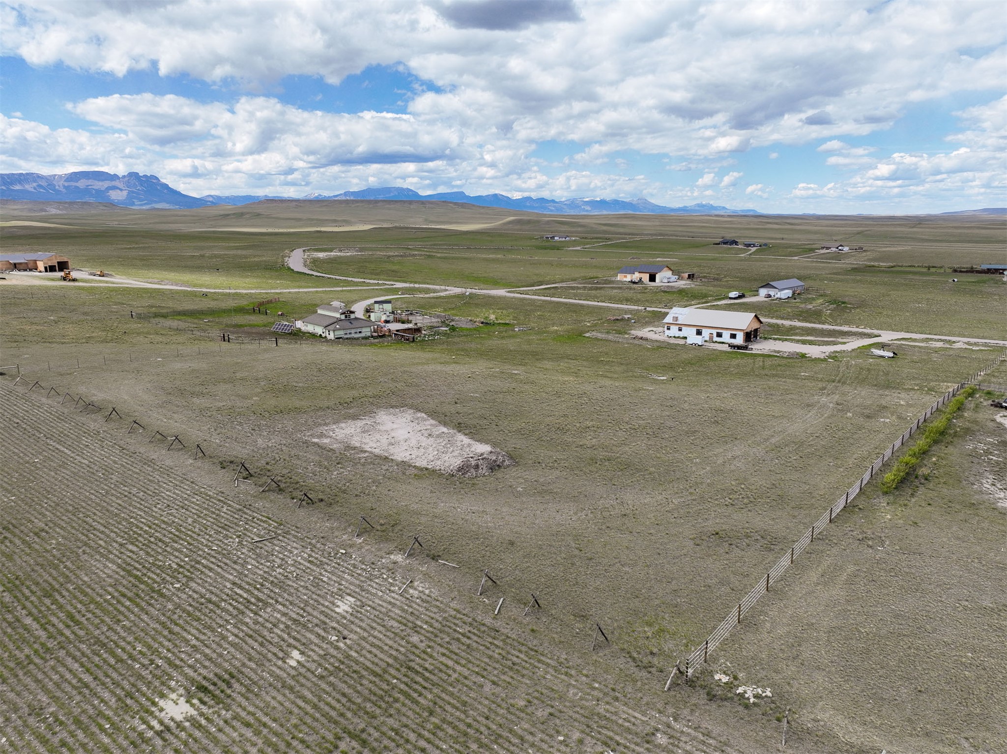 1371 Whoop Up Trail Property Photo 65