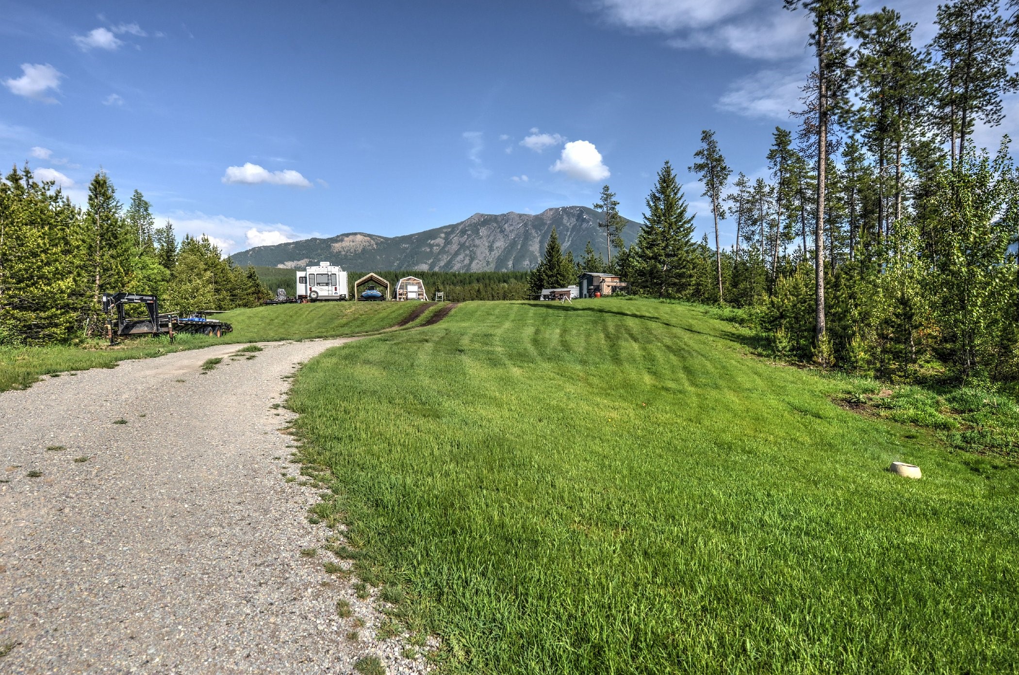 12135 Hwy 2 E Property Photo 36