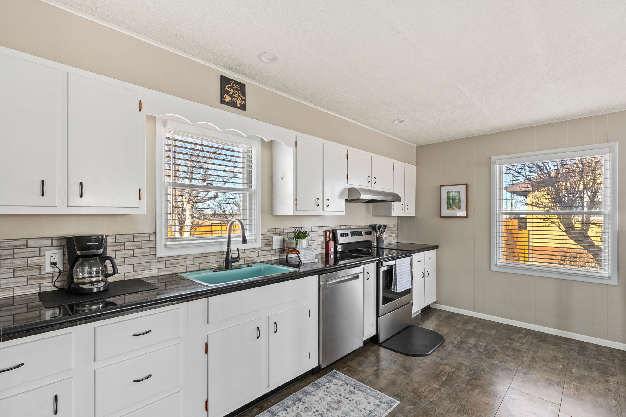 515 5th Avenue S Property Photo 17