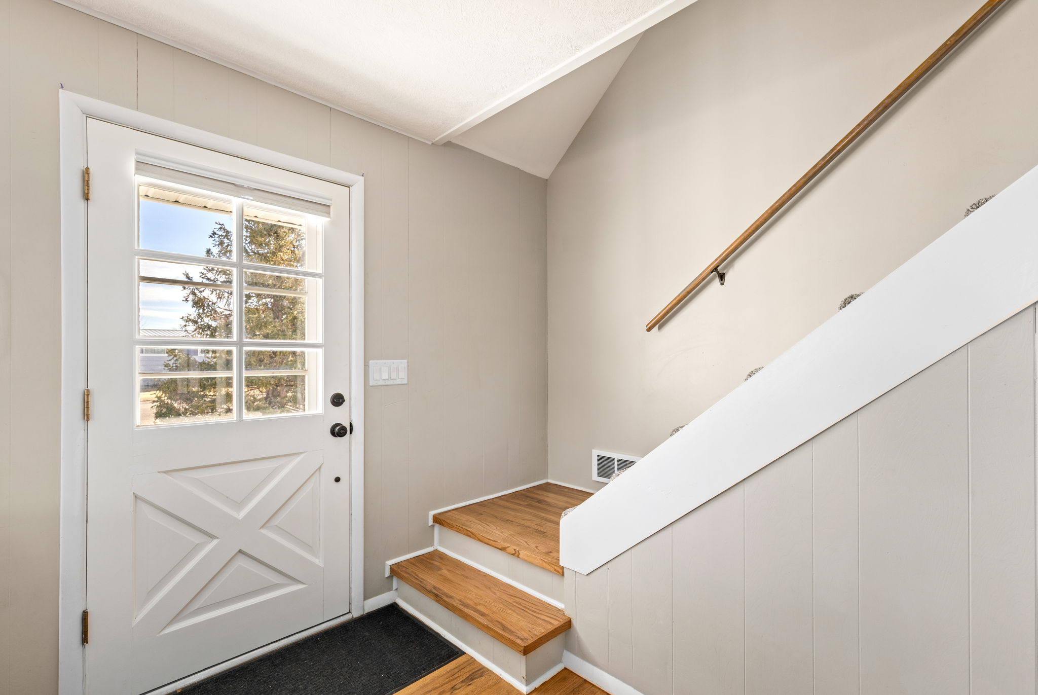 515 5th Avenue S Property Photo 25