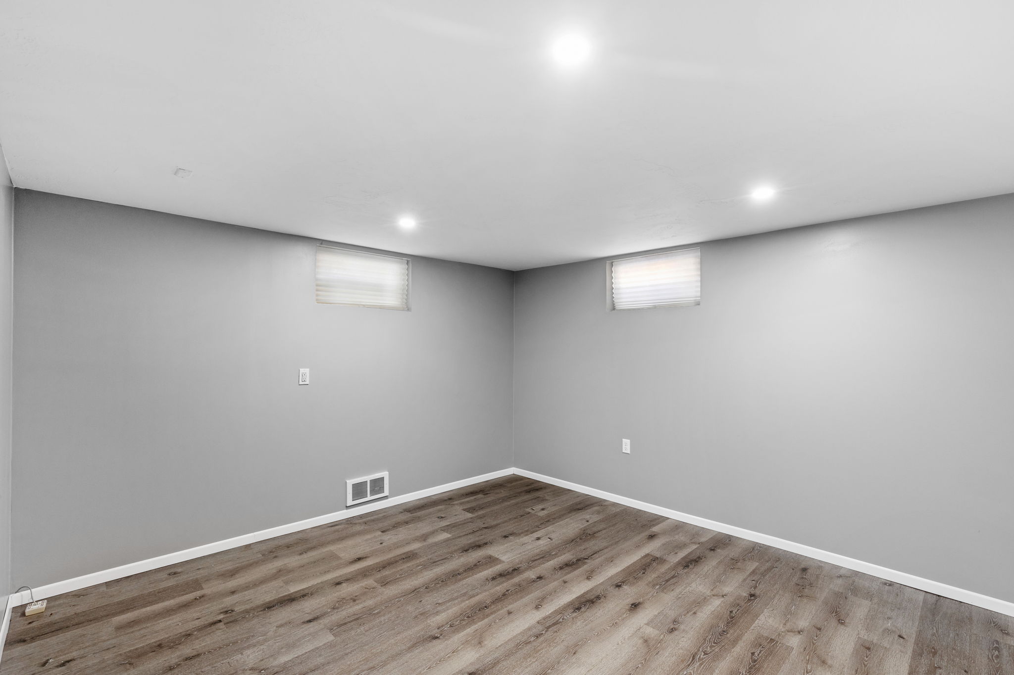 515 5th Avenue S Property Photo 41