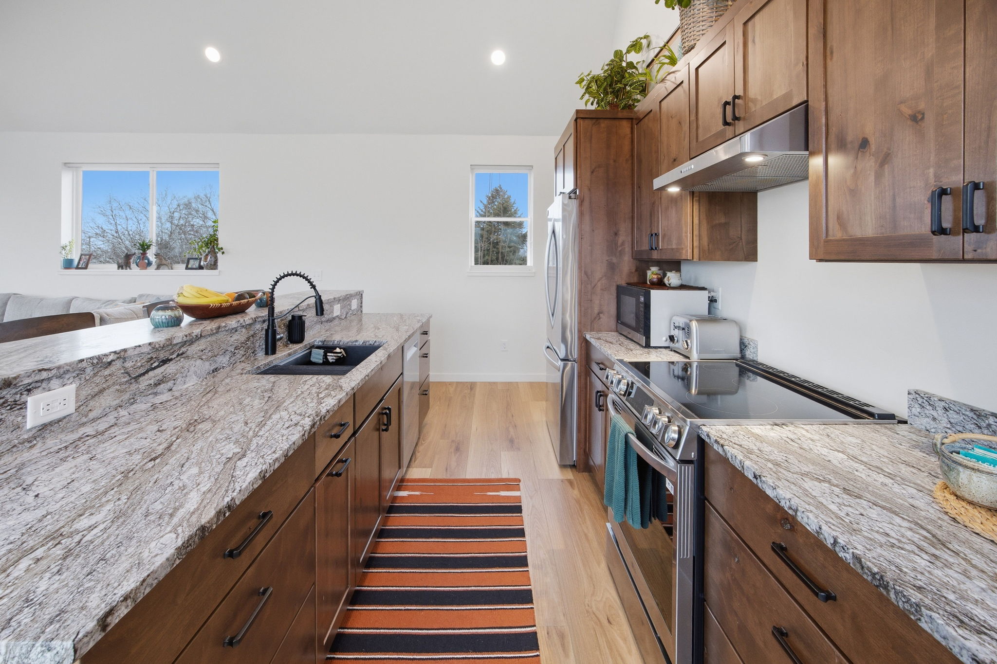808 + 812 Ash Street Property Photo 19