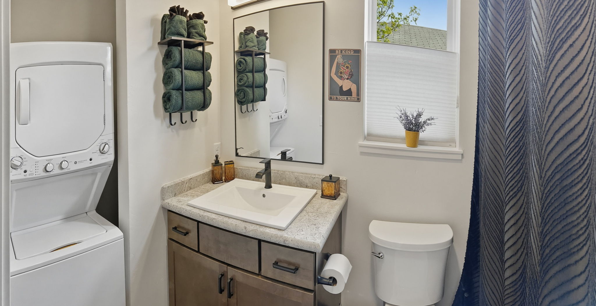 808 + 812 Ash Street Property Photo 52