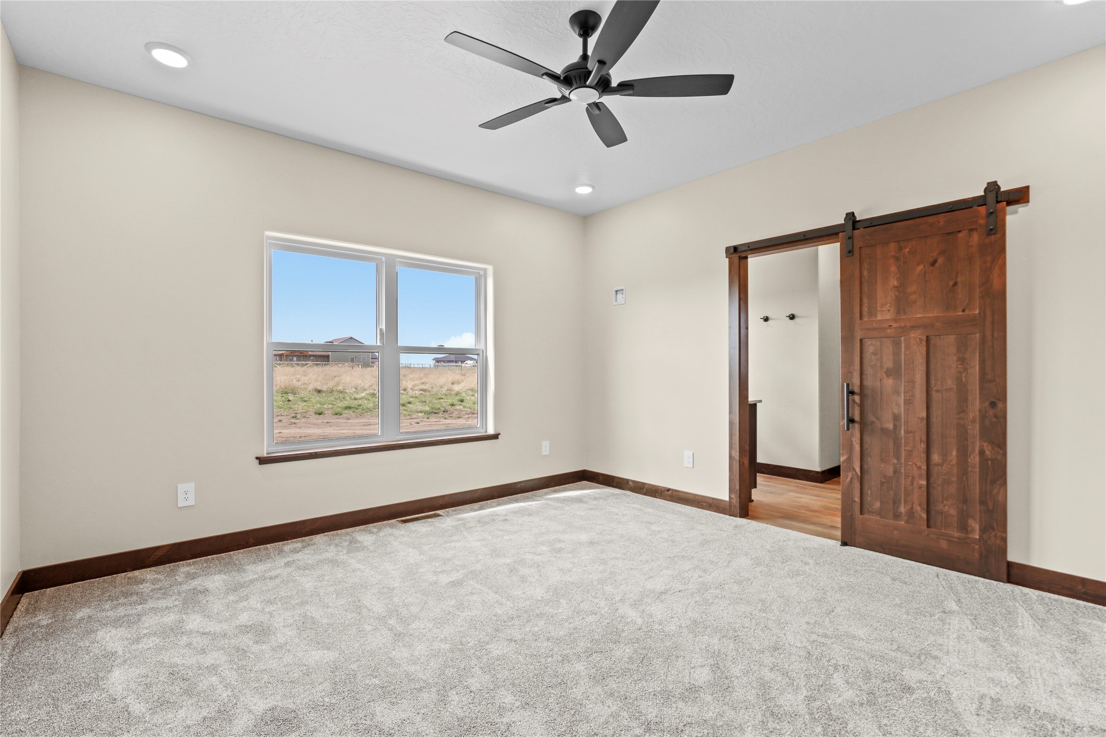 40 Platinum Lane Property Photo 19