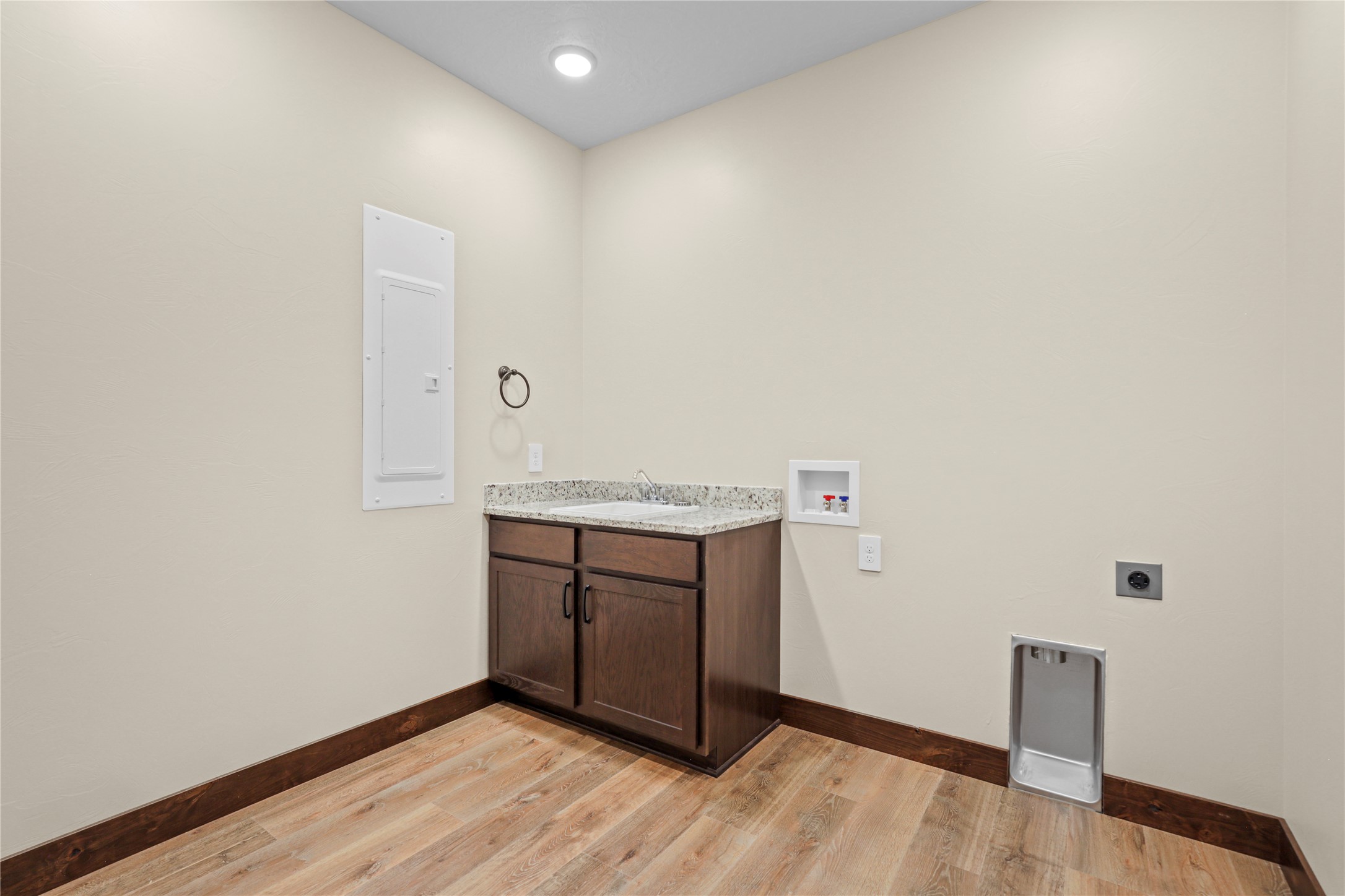 40 Platinum Lane Property Photo 24