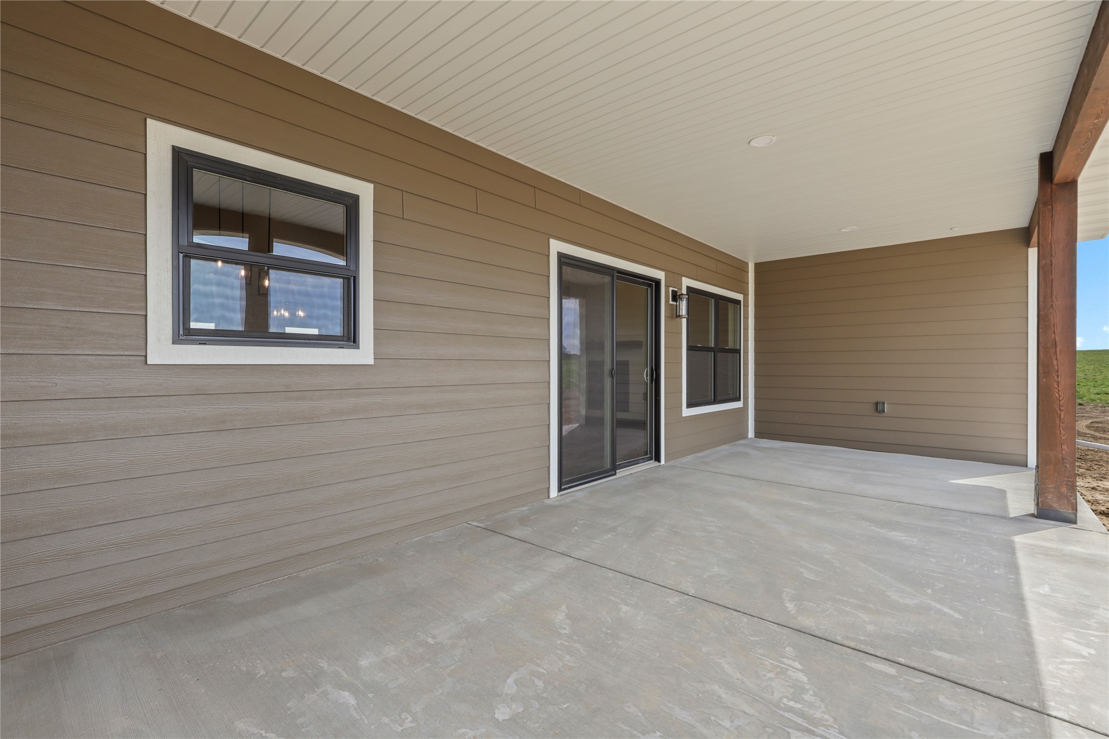 40 Platinum Lane Property Photo 33