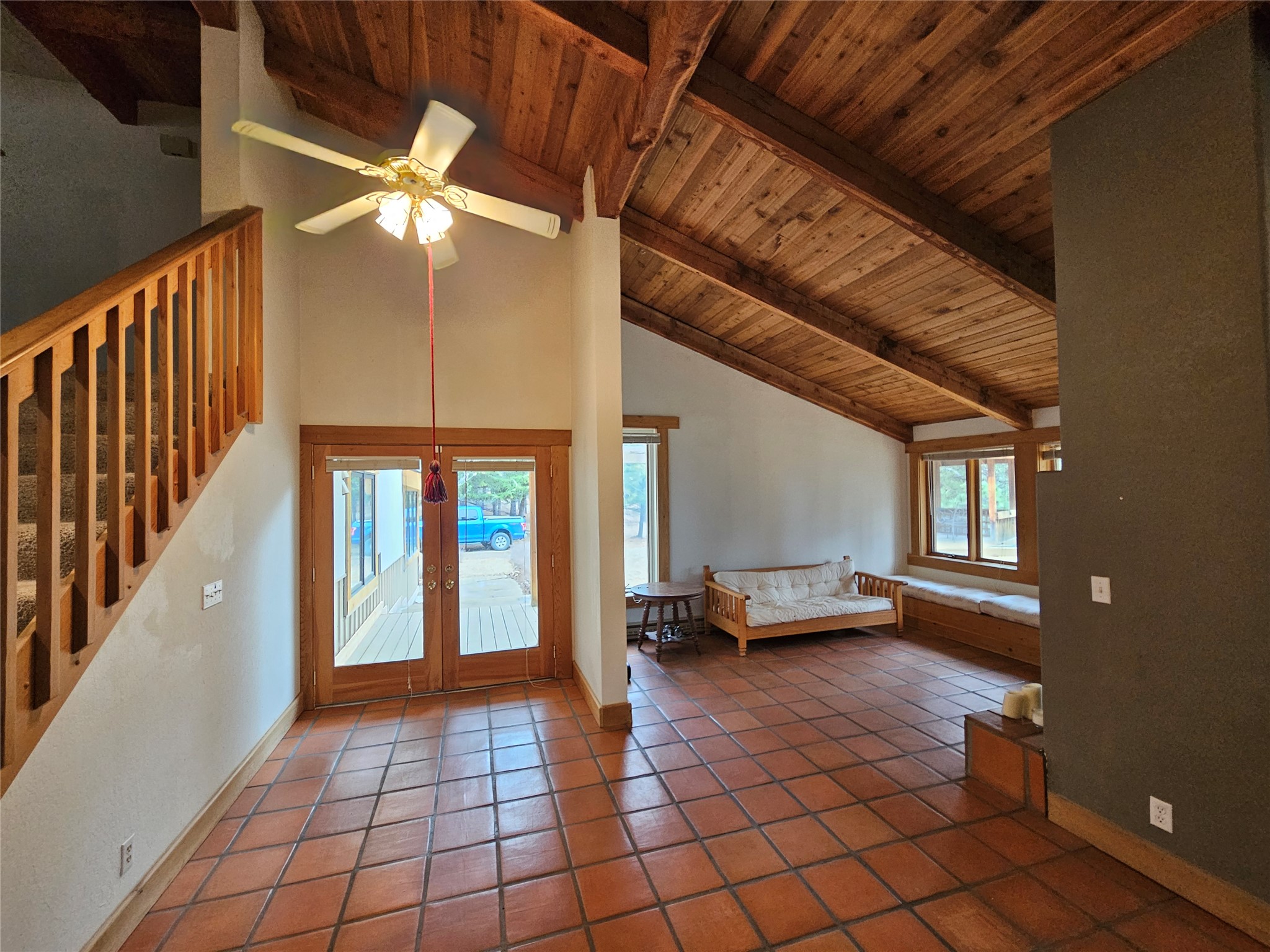 645 Alvista Loop Property Photo 4