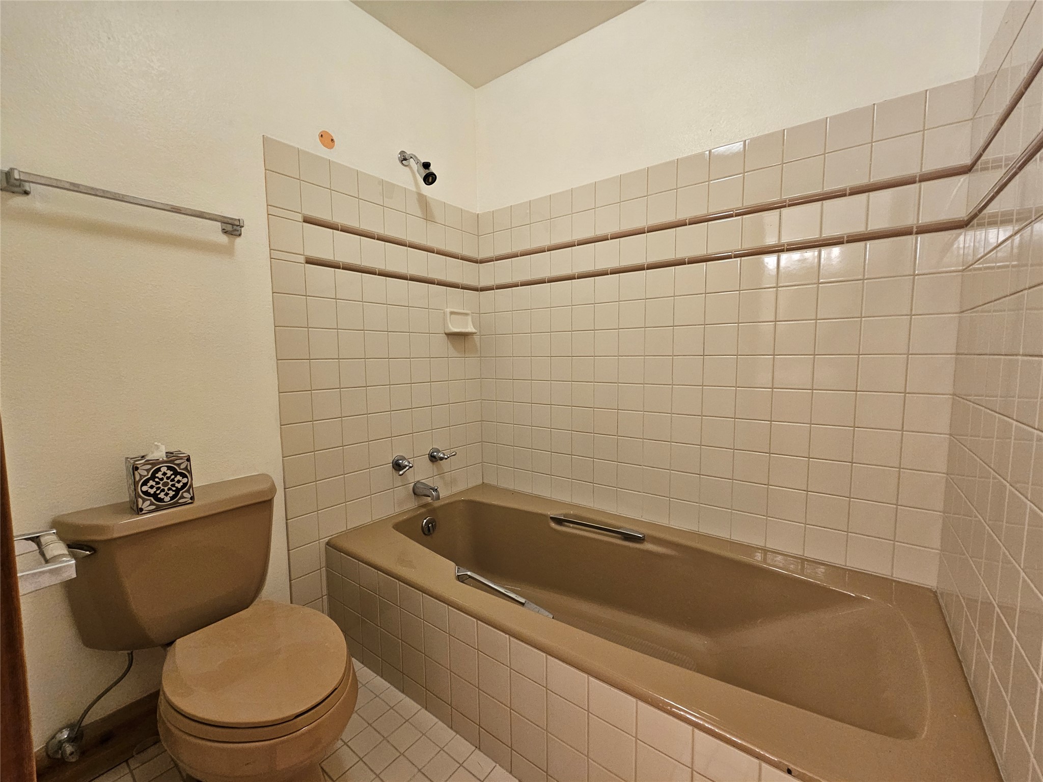 645 Alvista Loop Property Photo 10