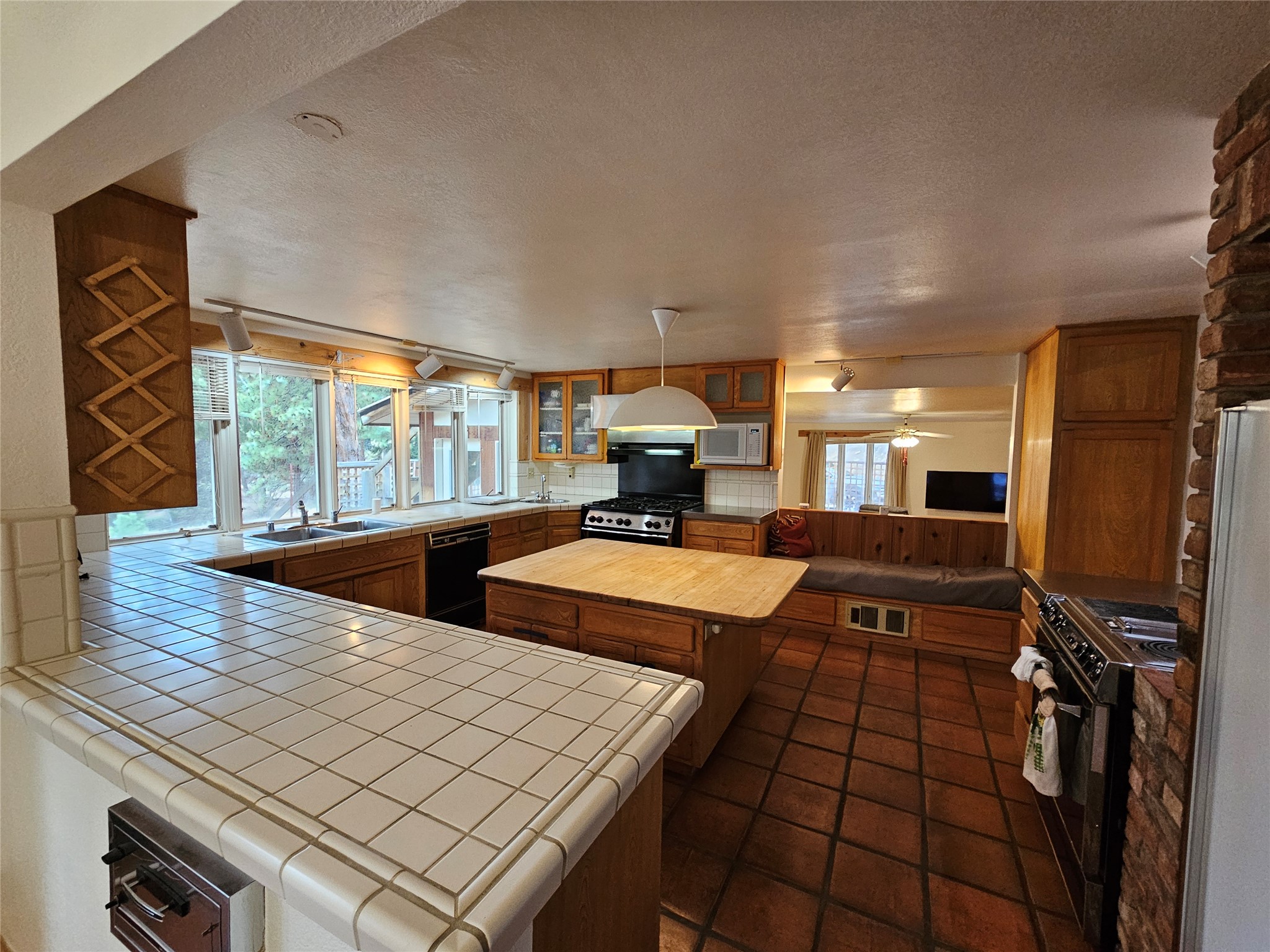 645 Alvista Loop Property Photo 23