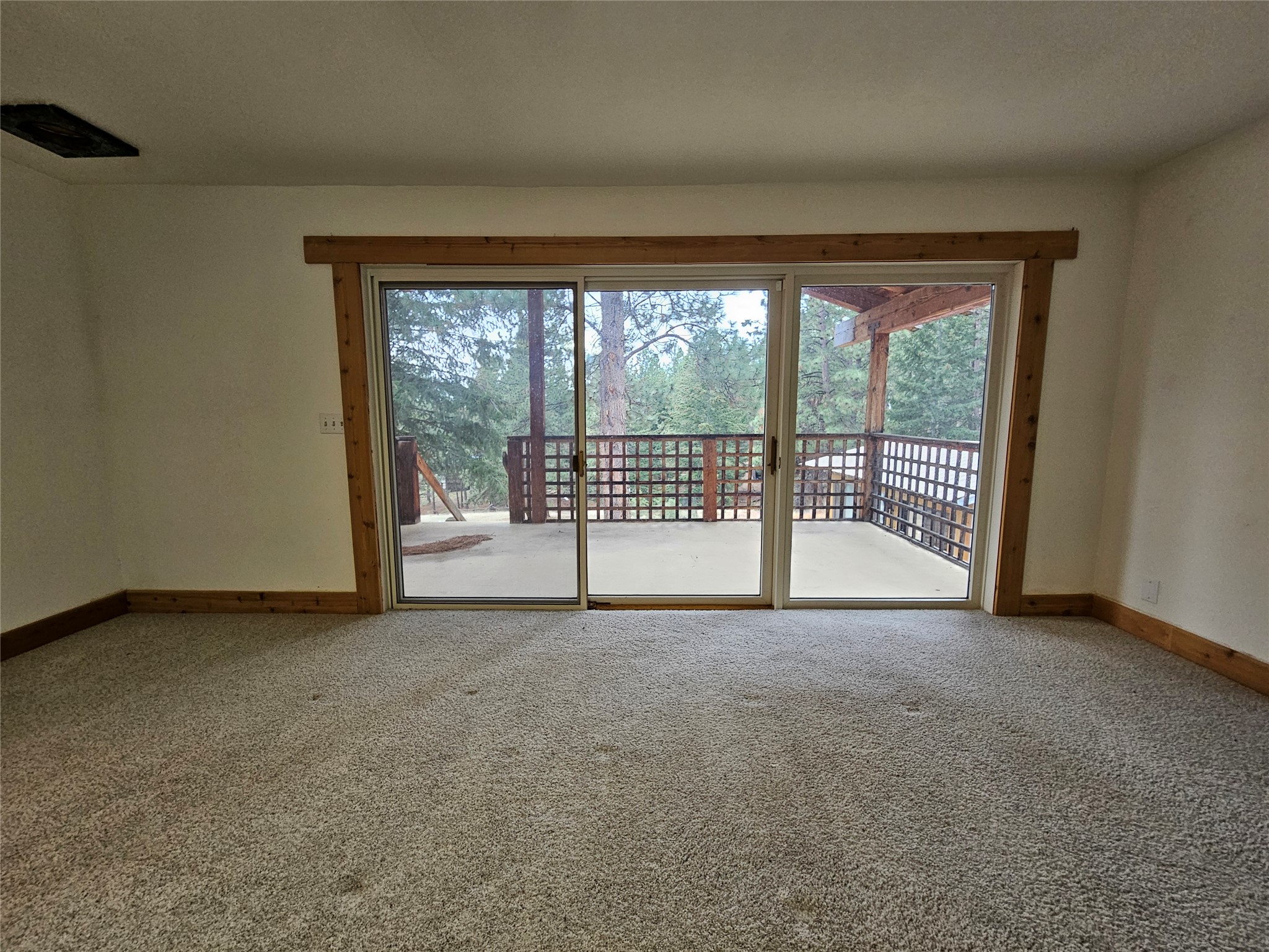 645 Alvista Loop Property Photo 31