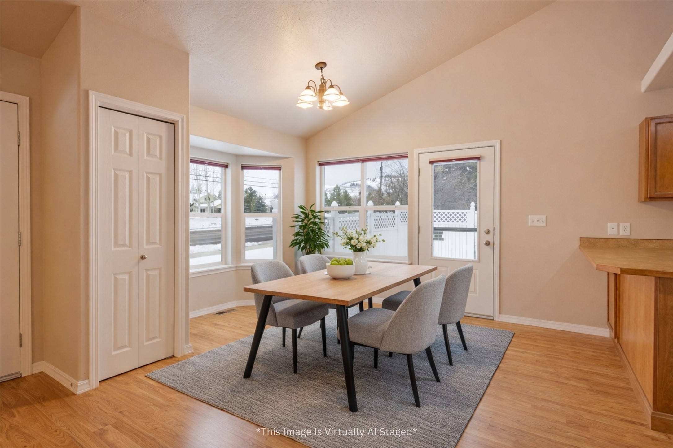 1302 Lily Court A Property Photo 11