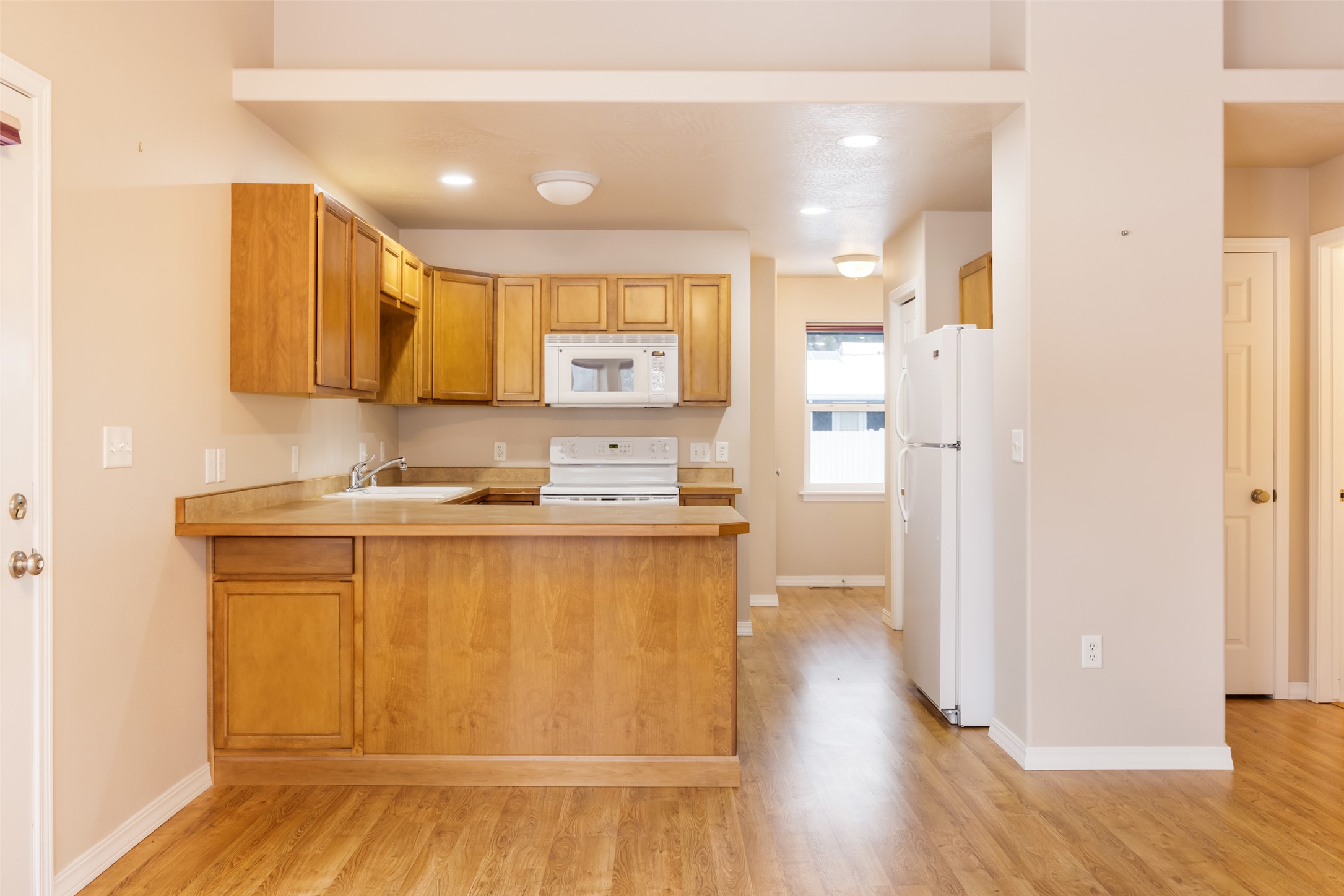 1302 Lily Court A Property Photo 13