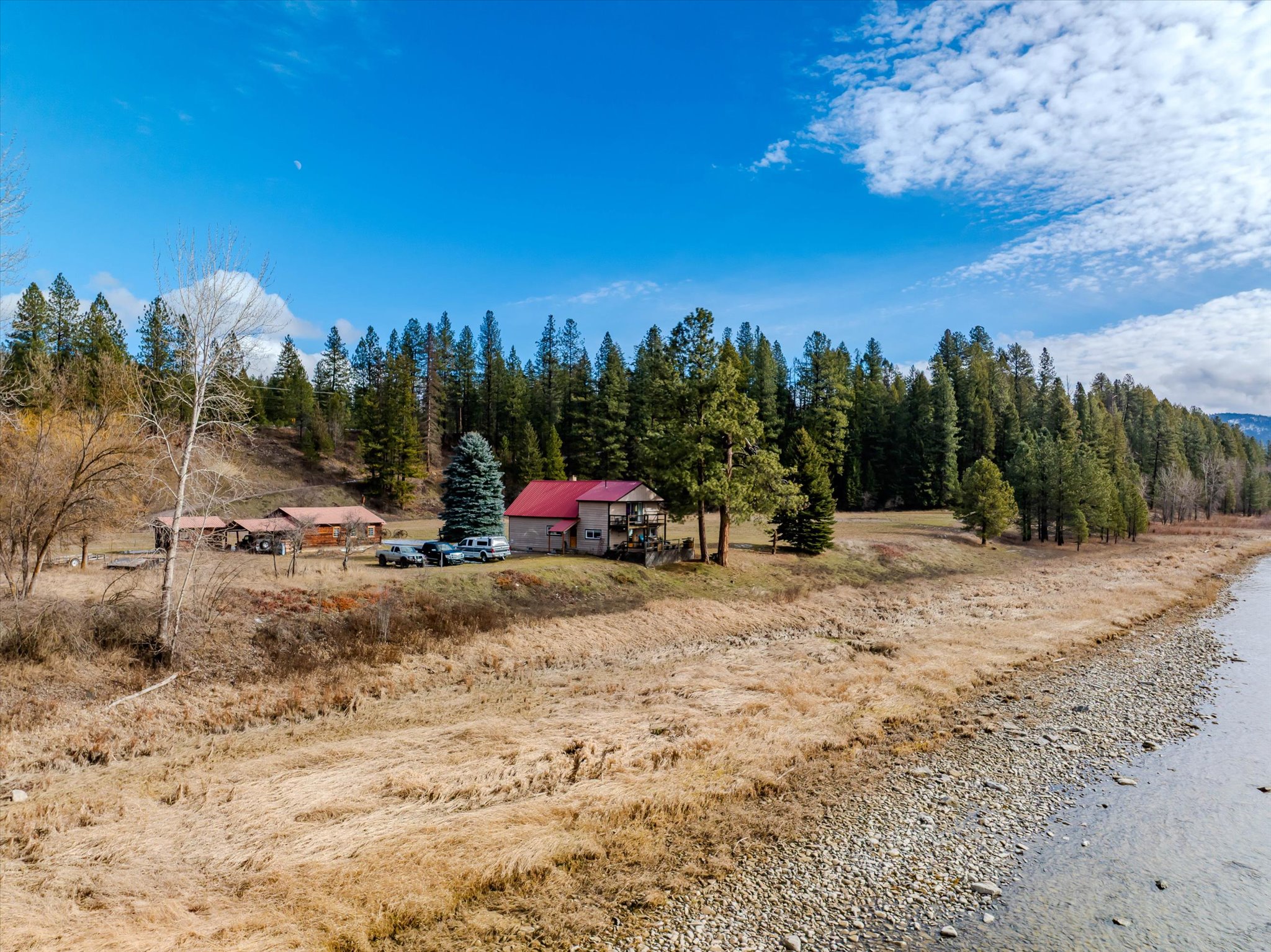 1165 Kootenai River Road Property Photo 21