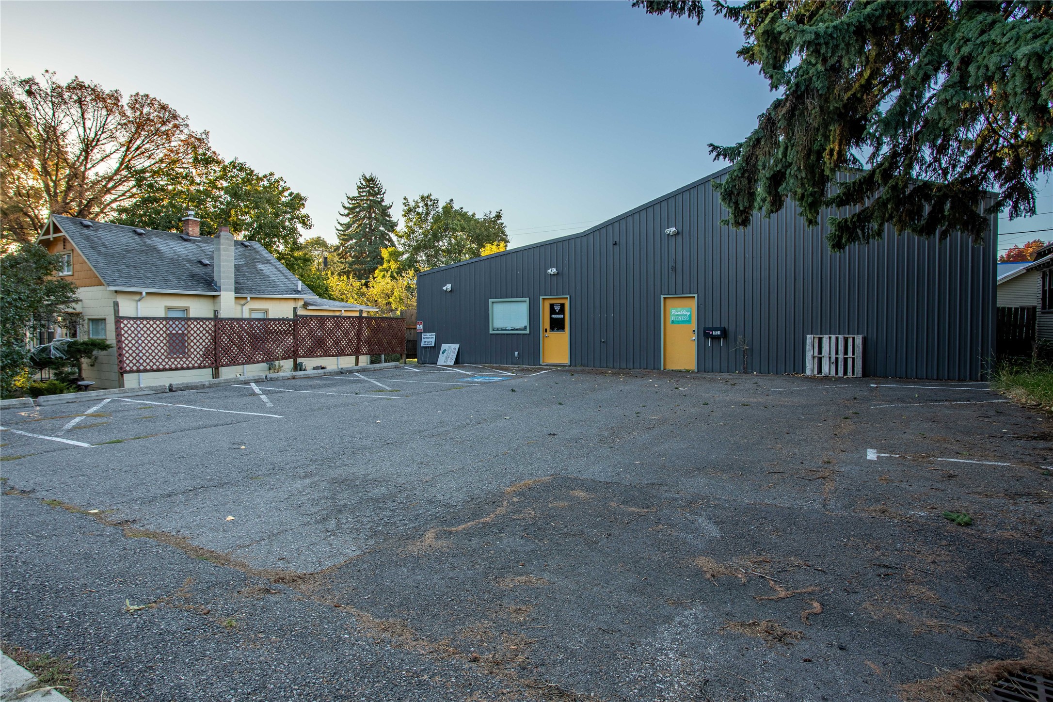 1521 Cooper Street Property Photo 6