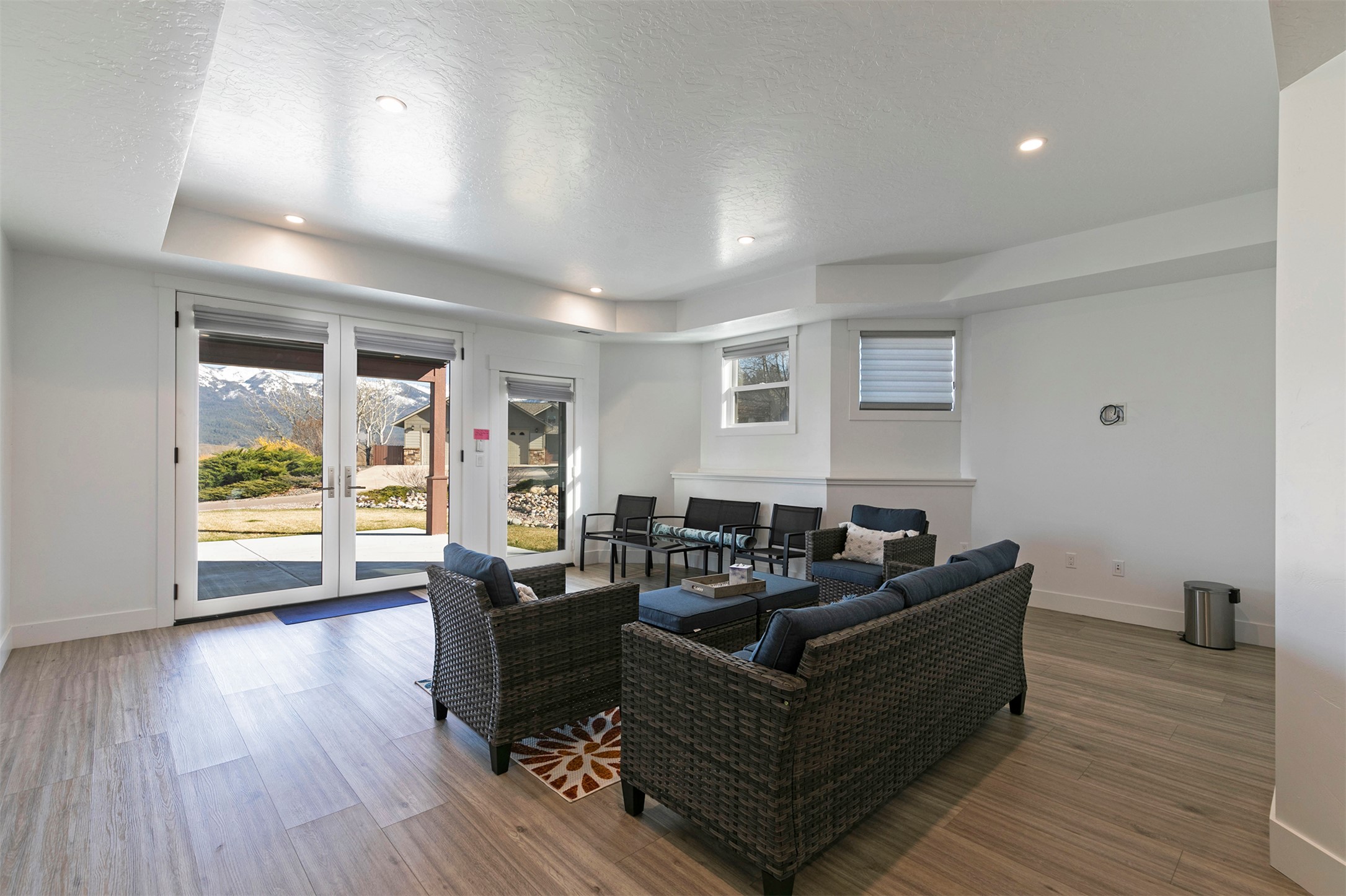 113 Mission Bay Drive Property Photo 39