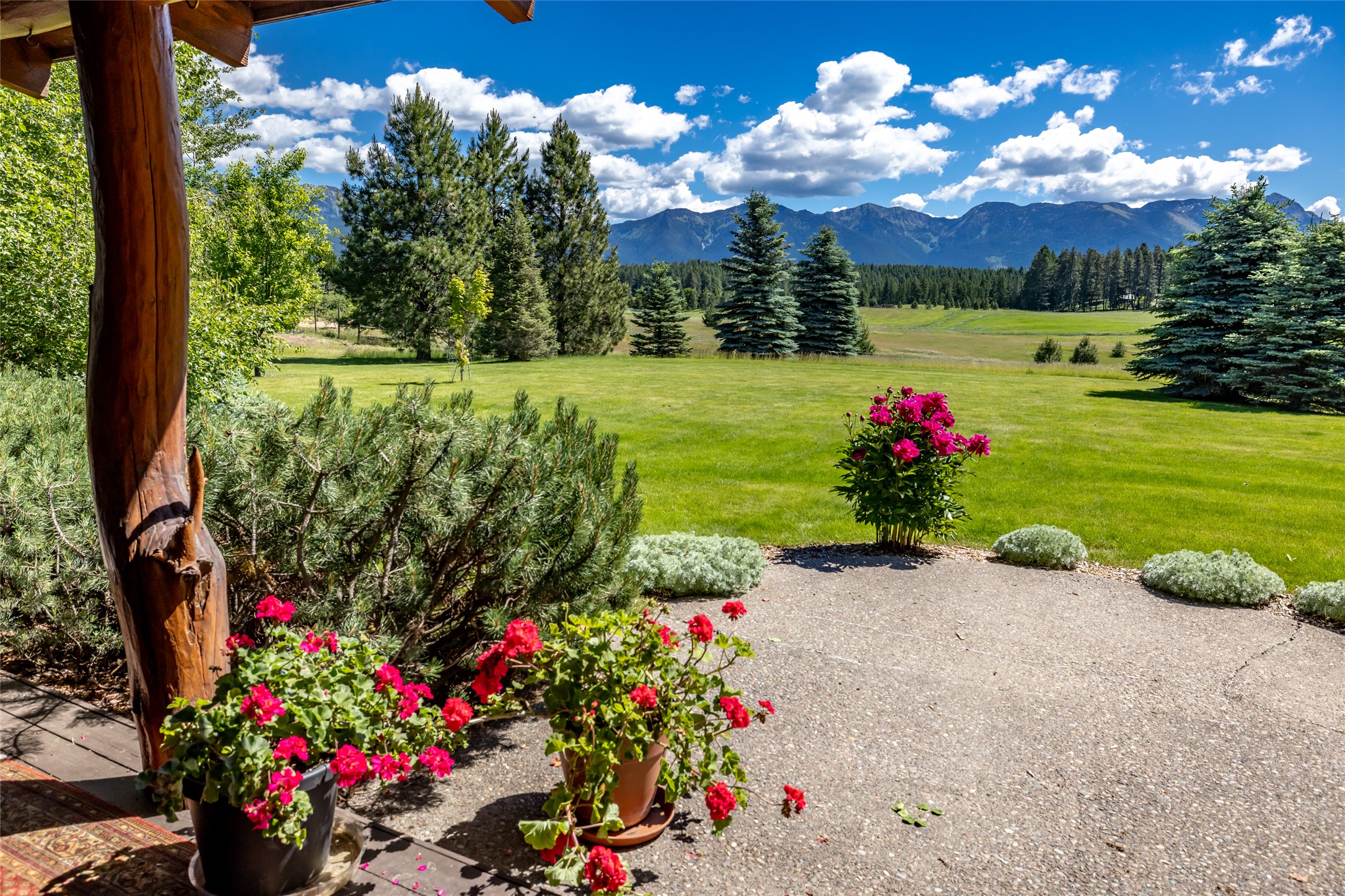182 Moondance Trail Property Photo 37