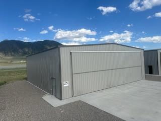 34 Charlie Taxiway Property Photo 1
