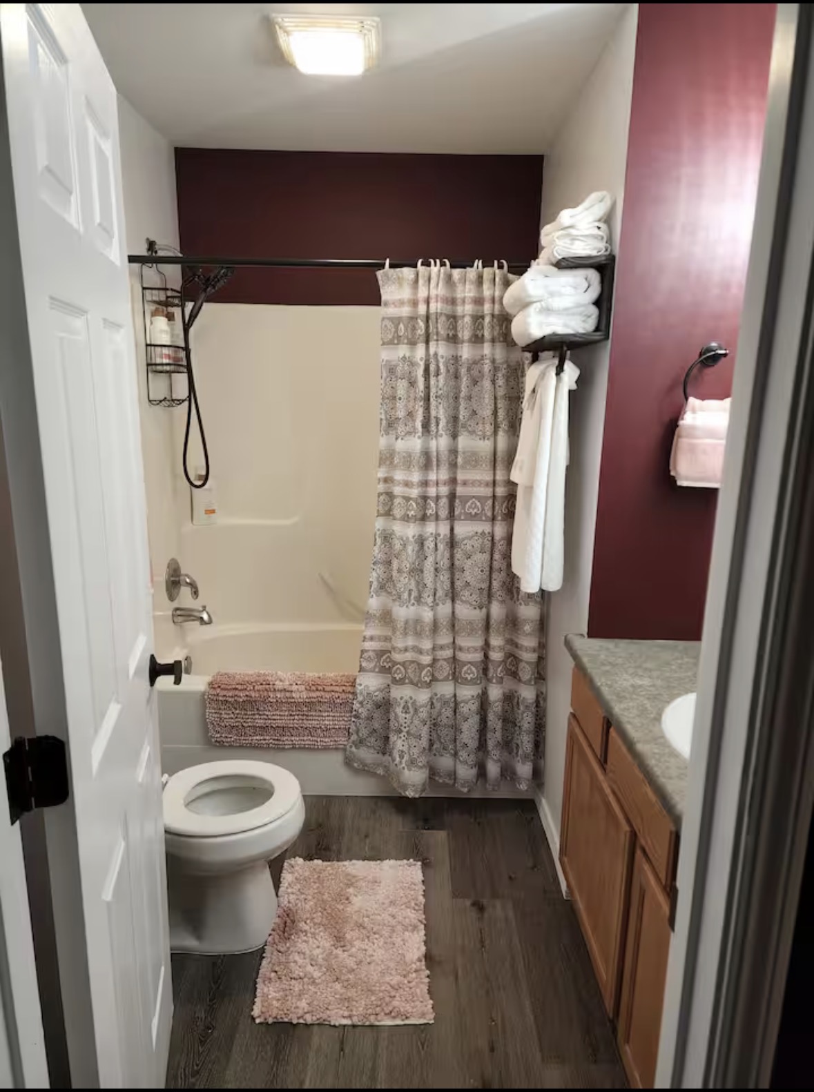 1105 North River Rock Road Property Photo 3