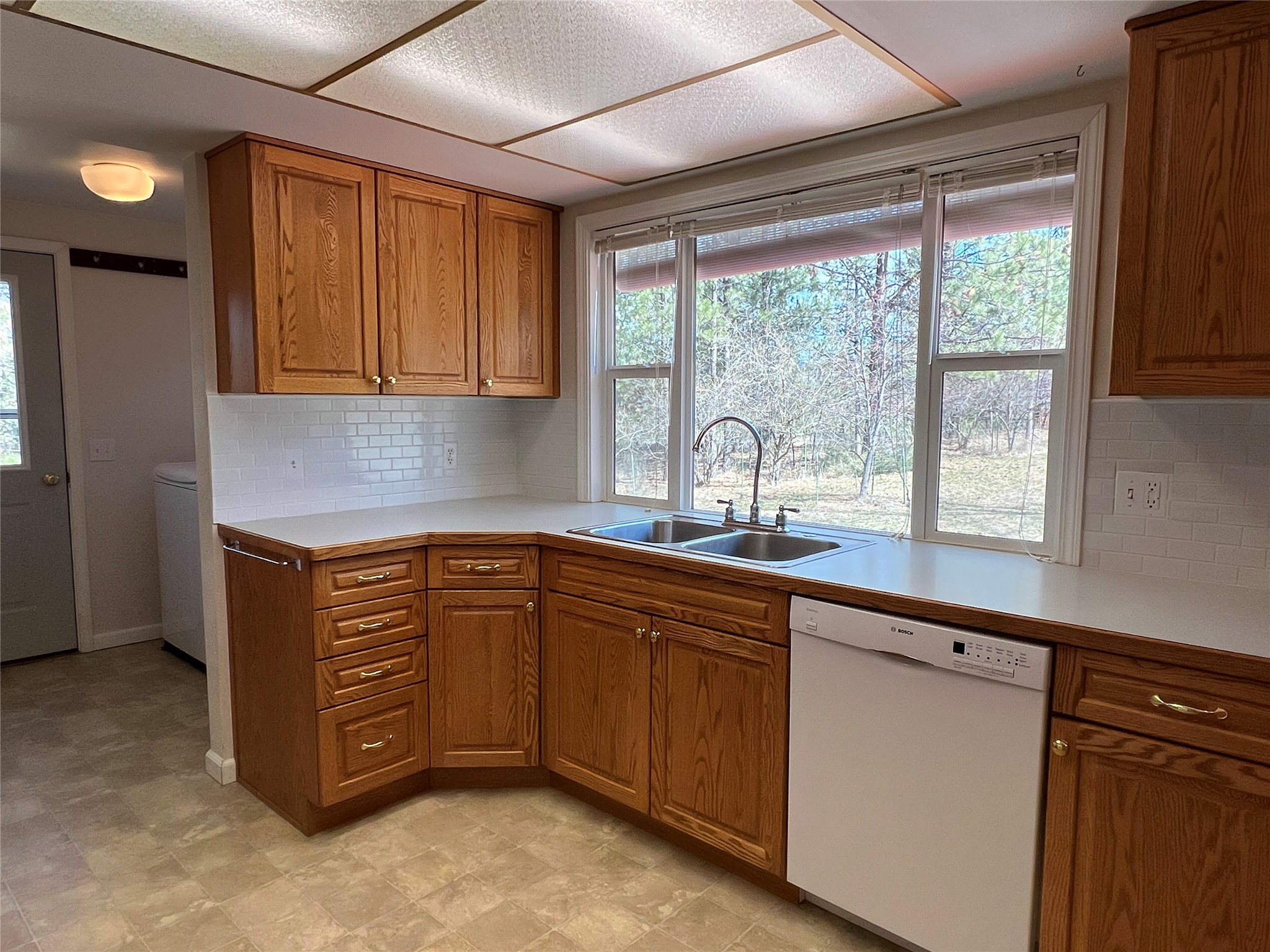 577 El Capitan Loop Property Photo 10