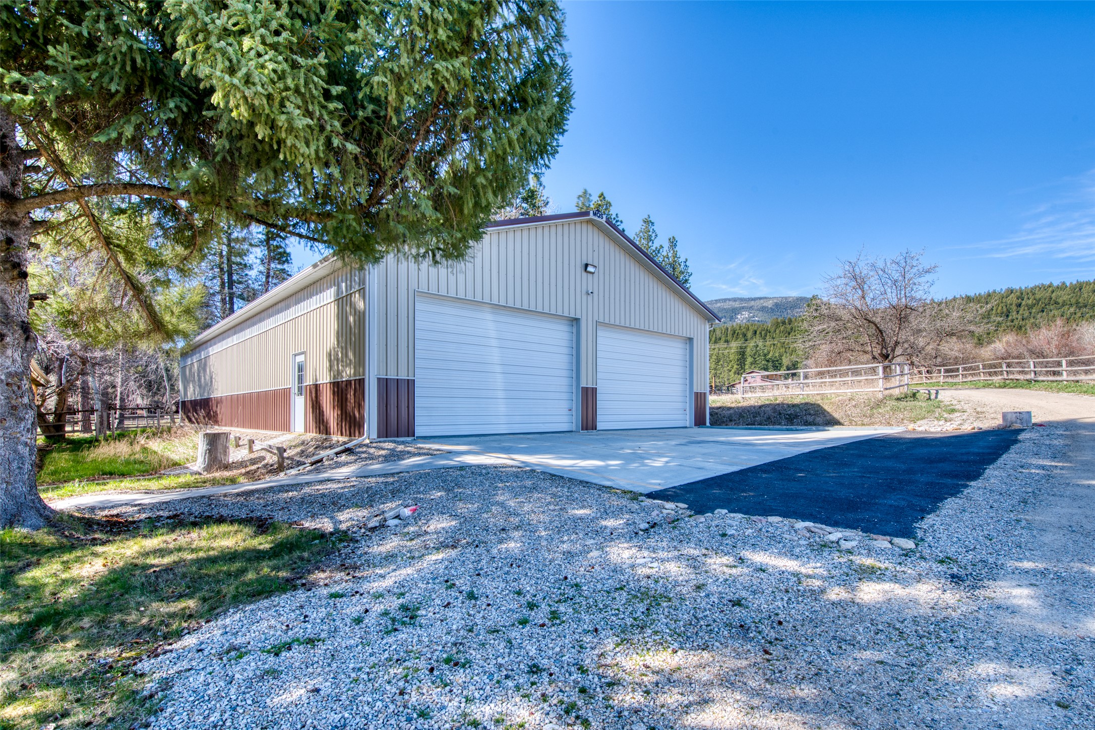 3544 Mcintosh Lane Property Photo 5