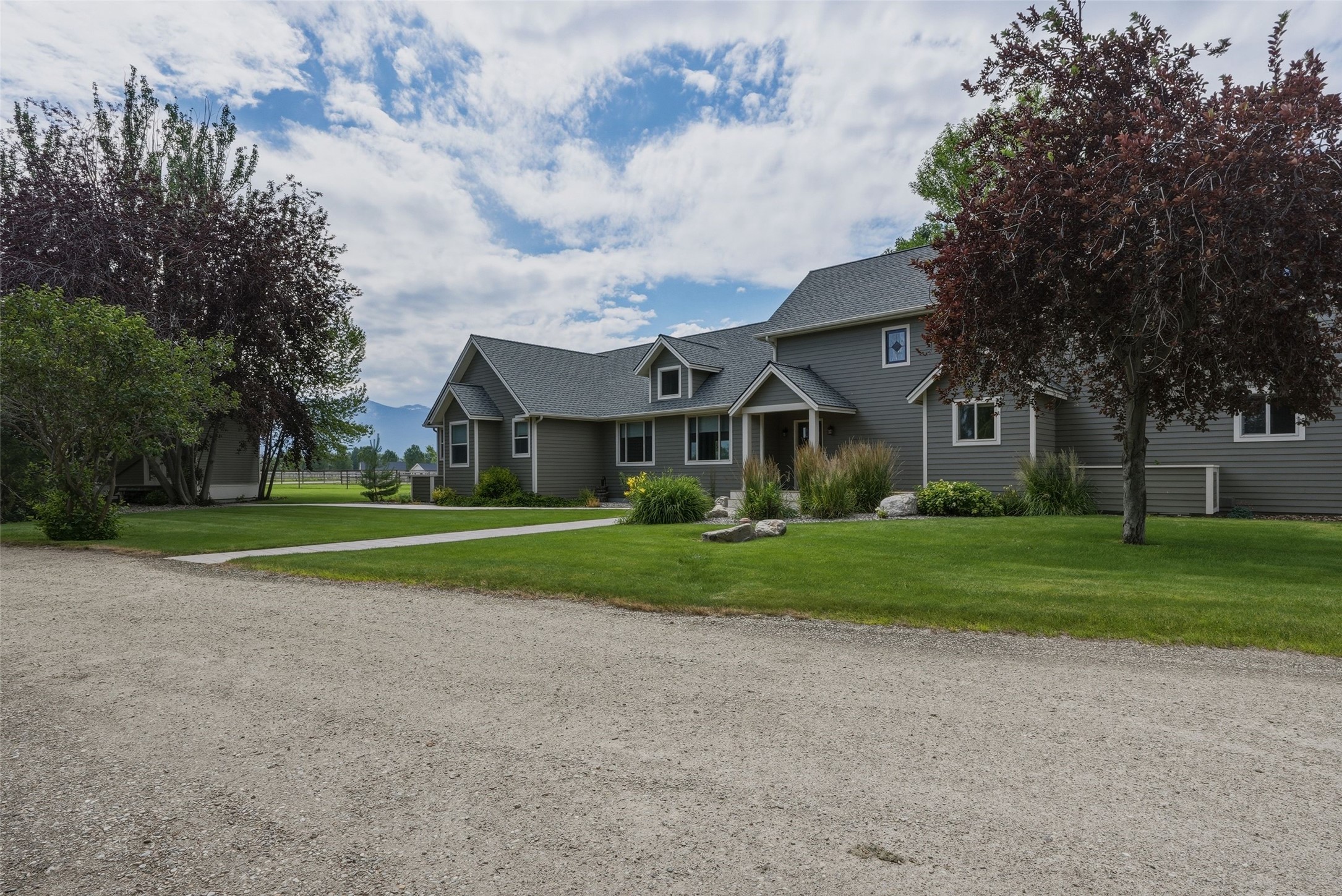 340 Selway View Road Property Photo 2
