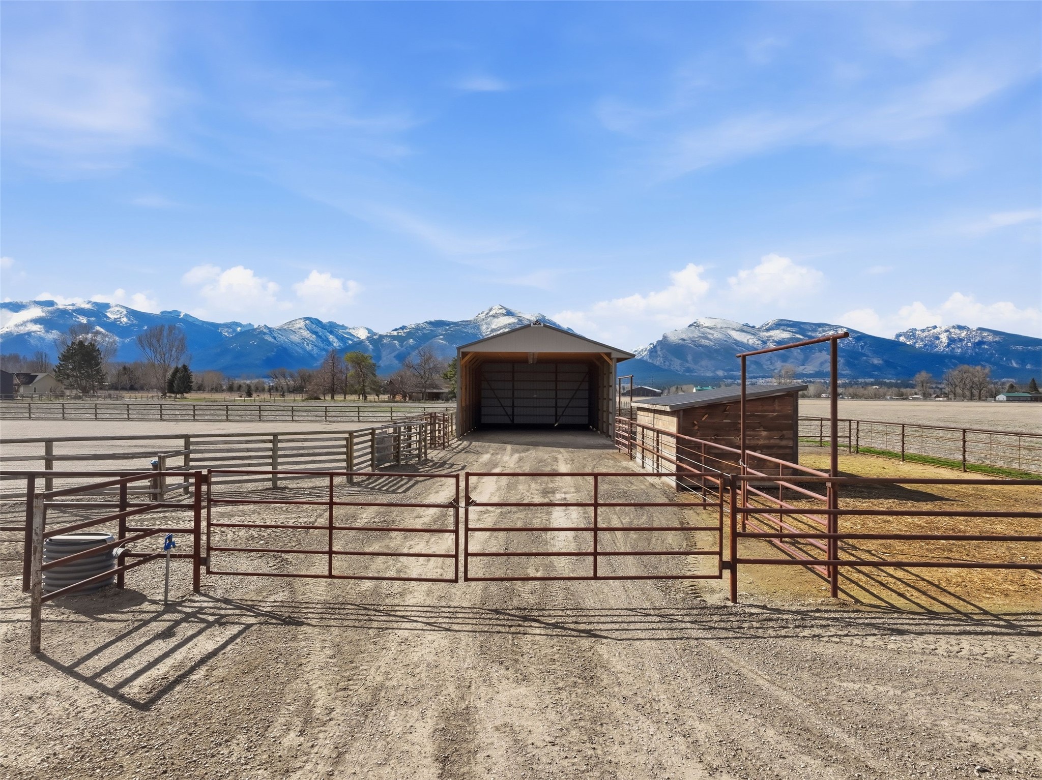 340 Selway View Road Property Photo 9