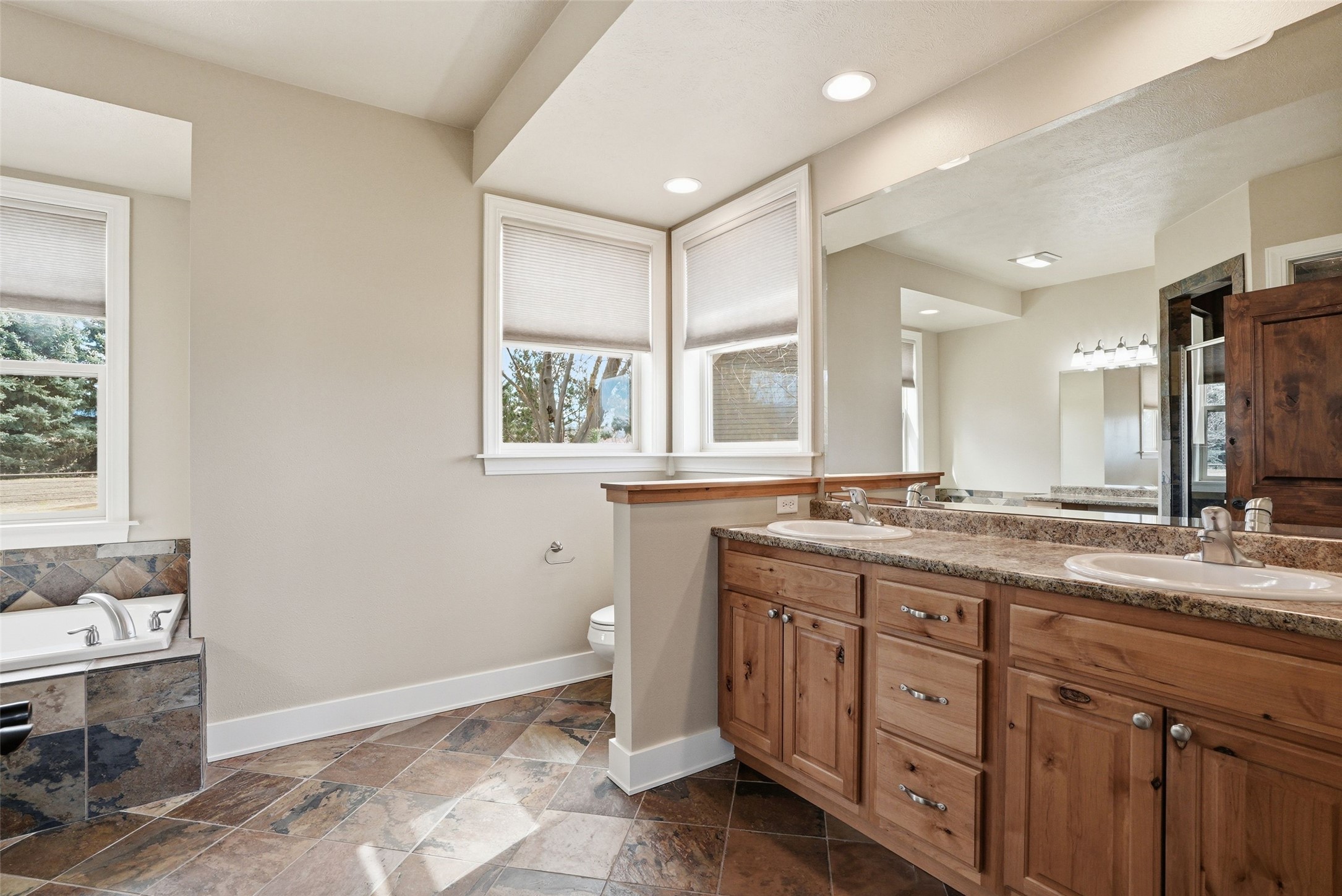 340 Selway View Road Property Photo 37