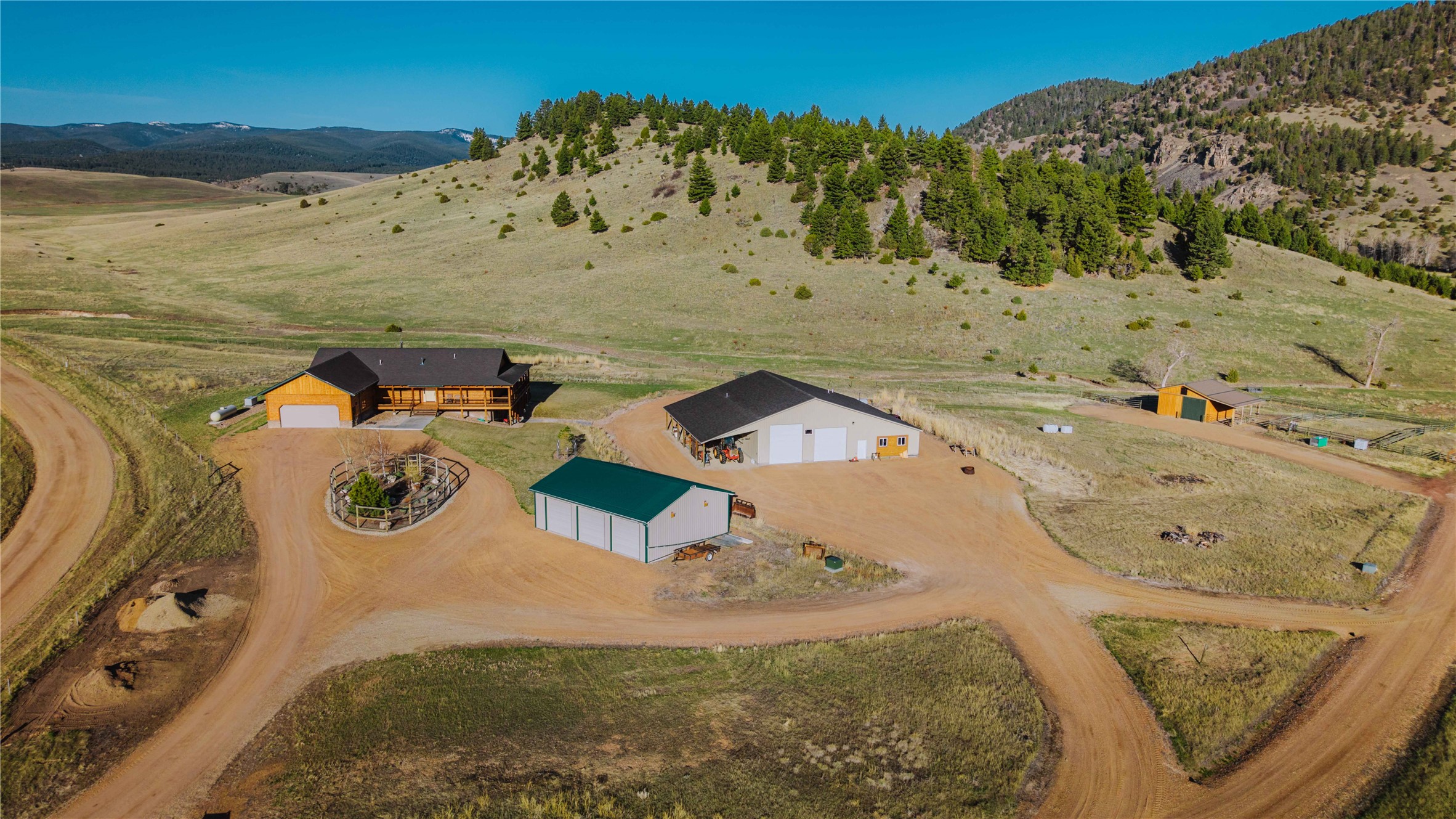 460 Lower Willow Creek Road Property Photo 4