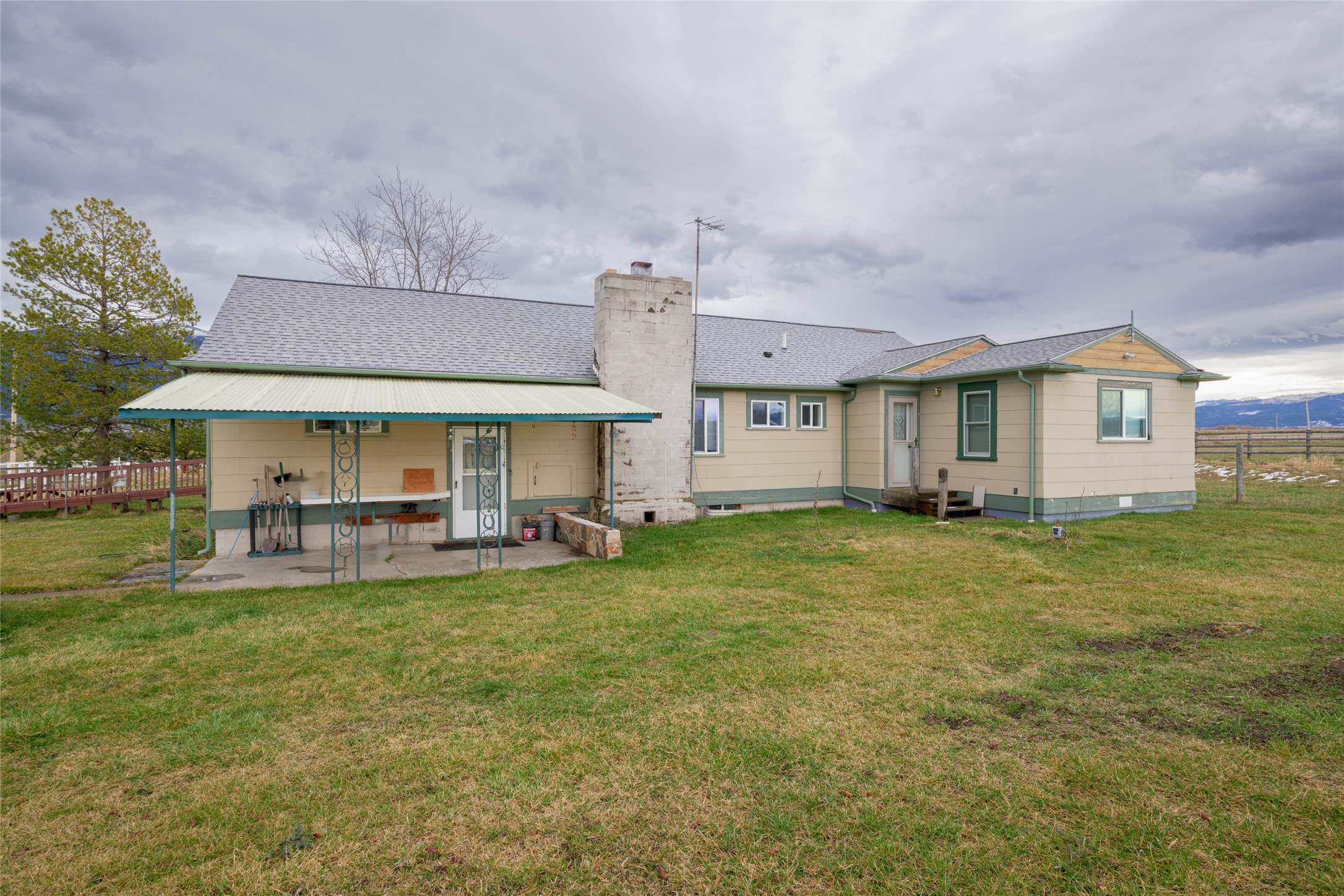 73861 Us Hwy 93 Property Photo 8