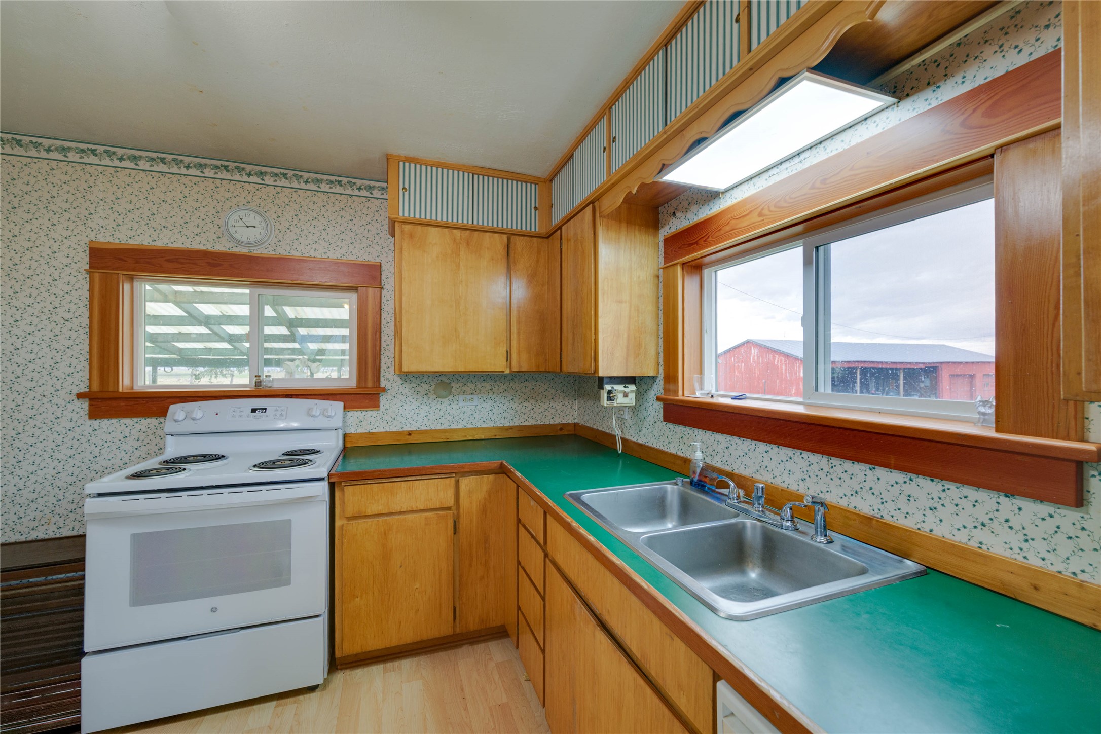 73861 Us Hwy 93 Property Photo 23