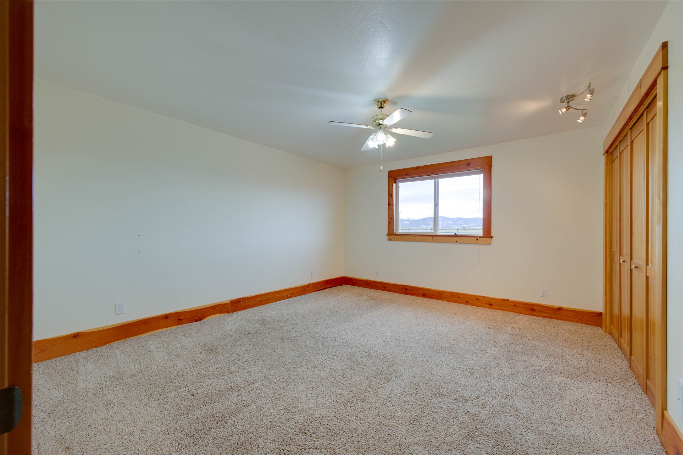 73861 Us Hwy 93 Property Photo 31