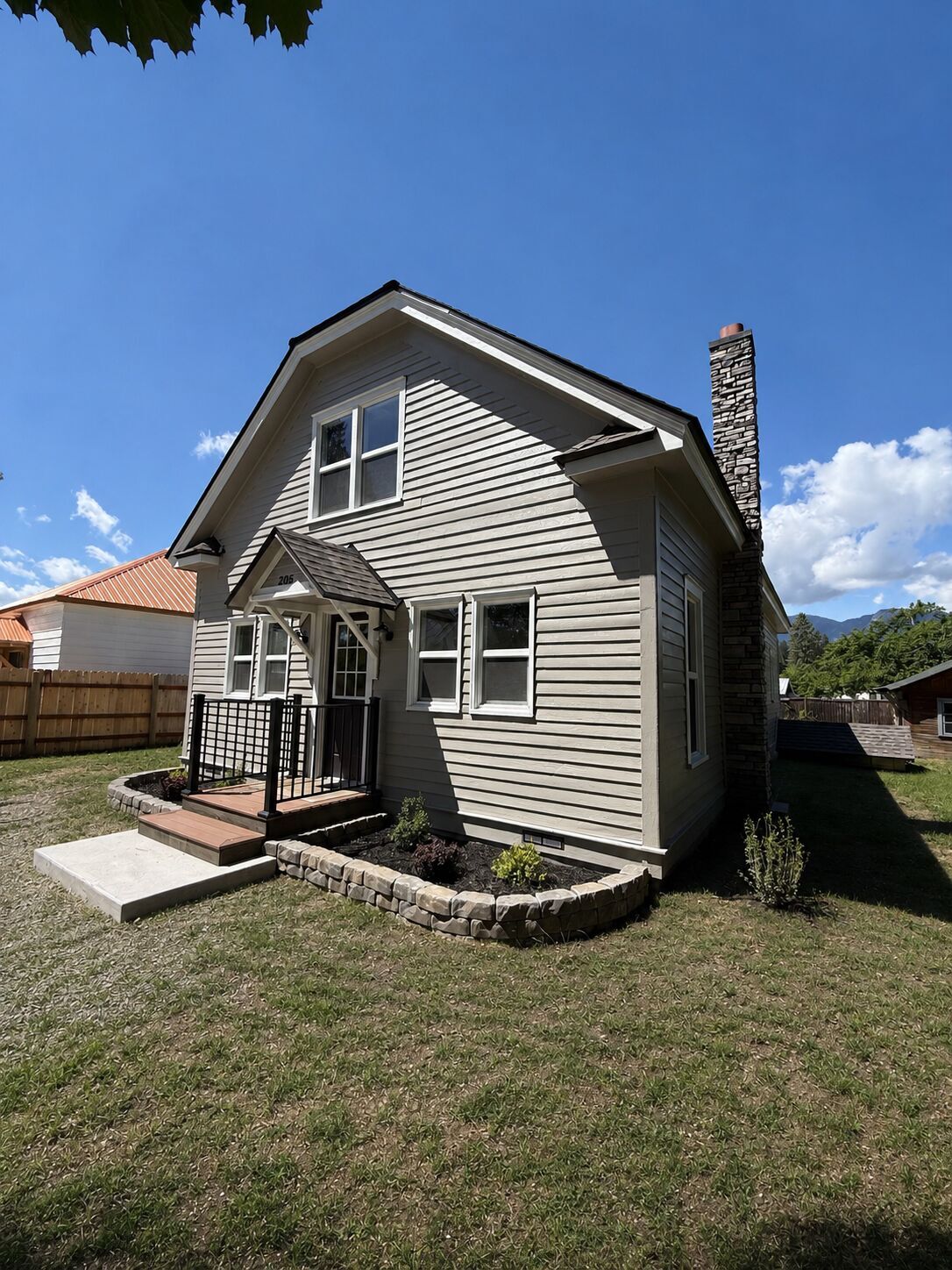 205 Water Way Property Photo 1