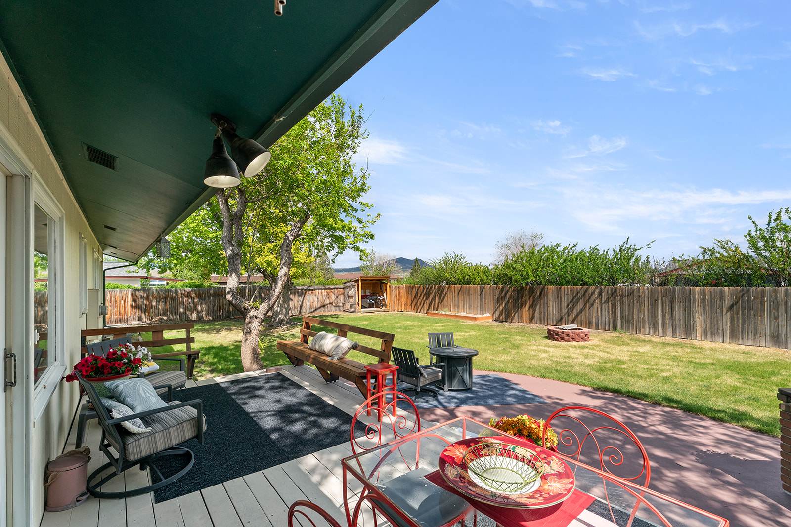 109 Elmwood Lane Property Photo 43
