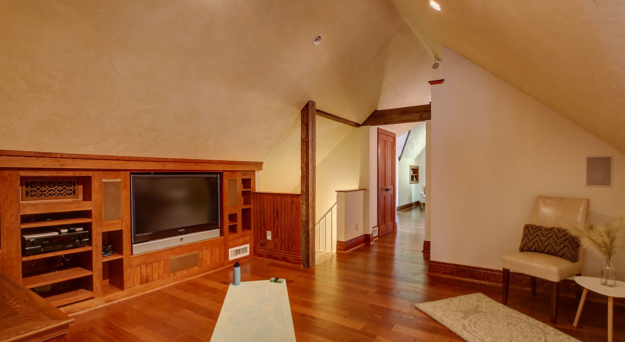 501 Evans Avenue Property Photo 35