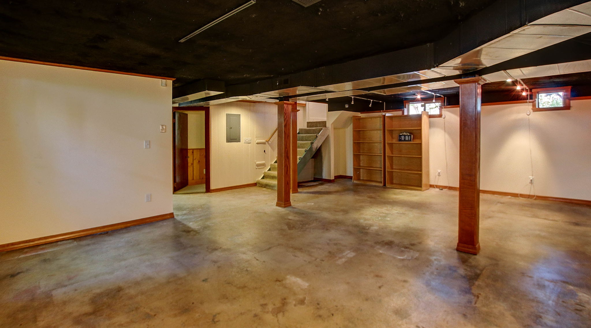 501 Evans Avenue Property Photo 46