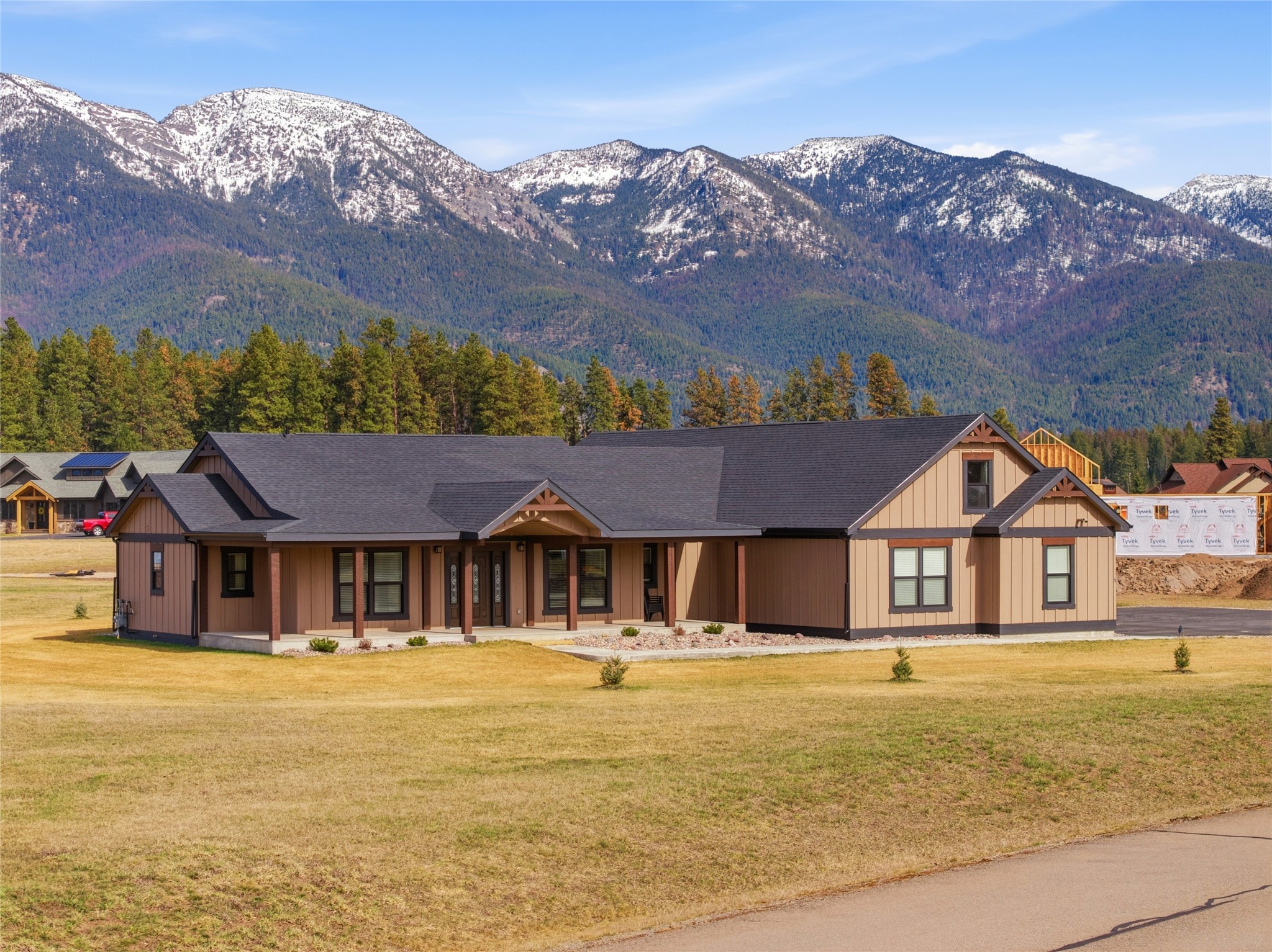 5 Towering Pine Court Property Photo 1