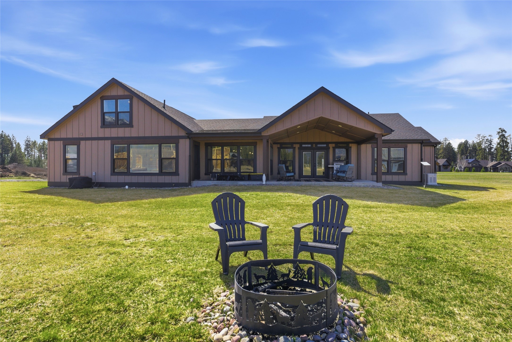 5 Towering Pine Court Property Photo 3