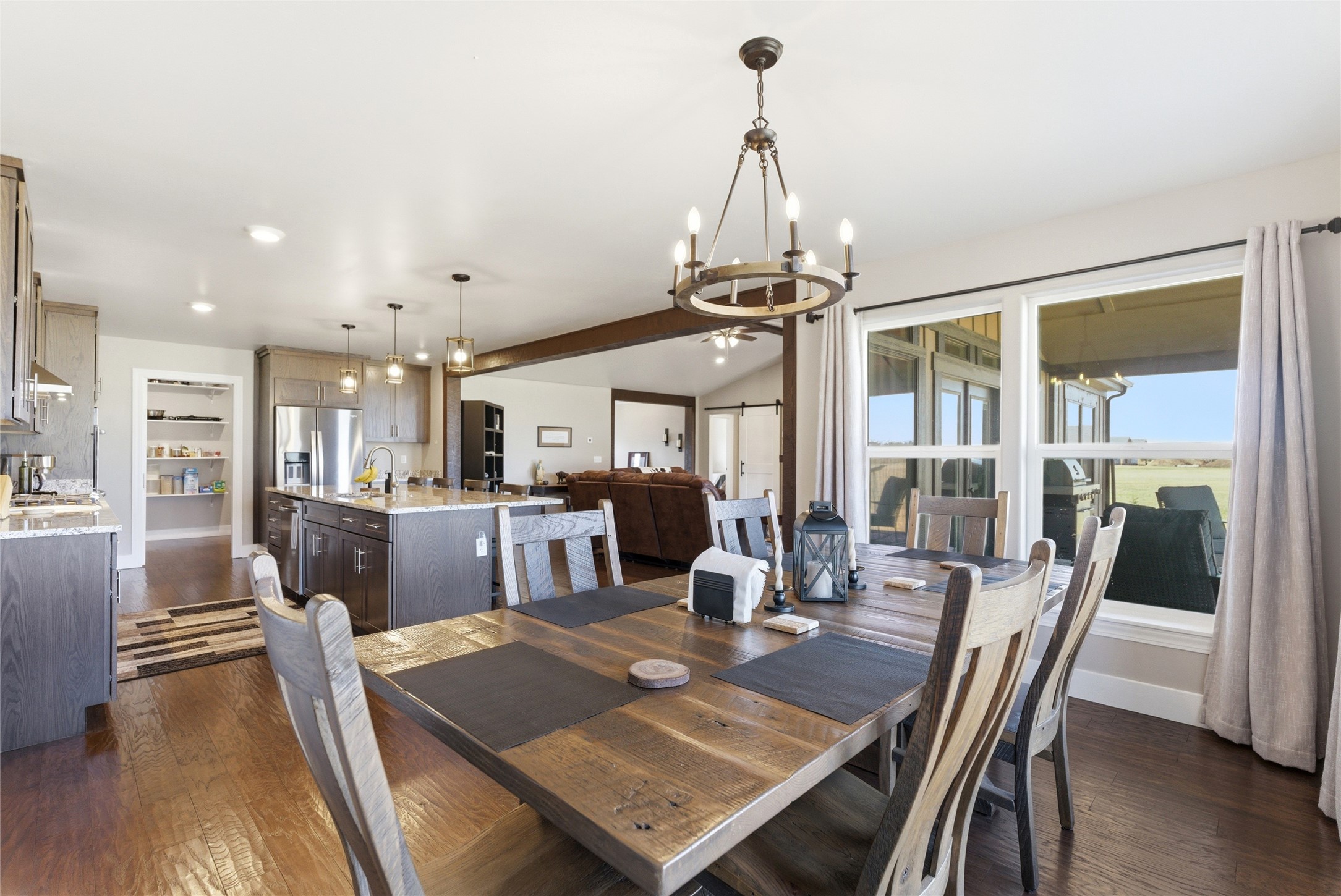 5 Towering Pine Court Property Photo 10