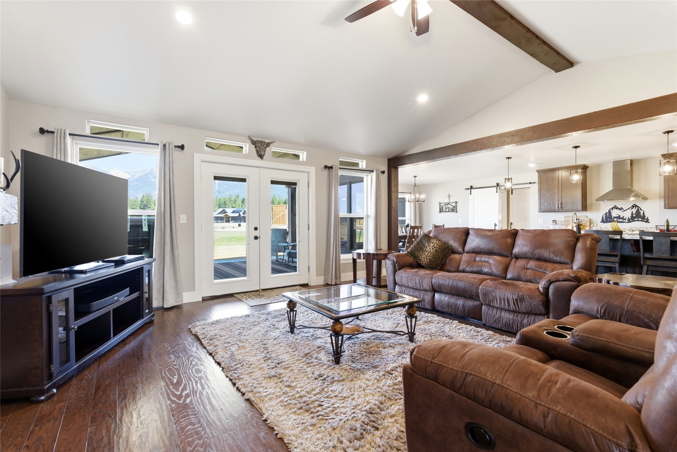 5 Towering Pine Court Property Photo 11