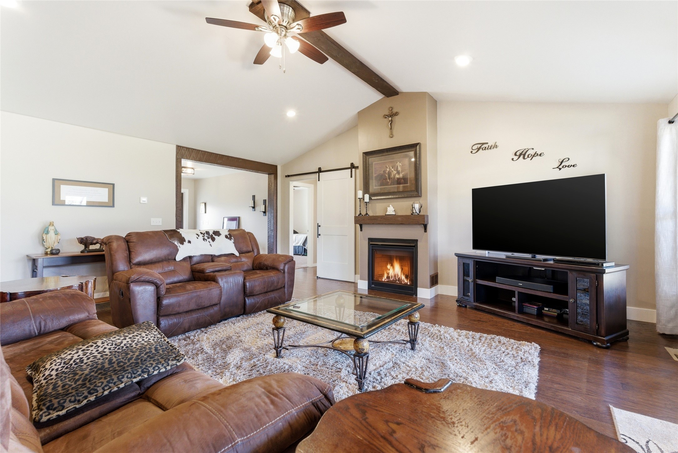 5 Towering Pine Court Property Photo 12