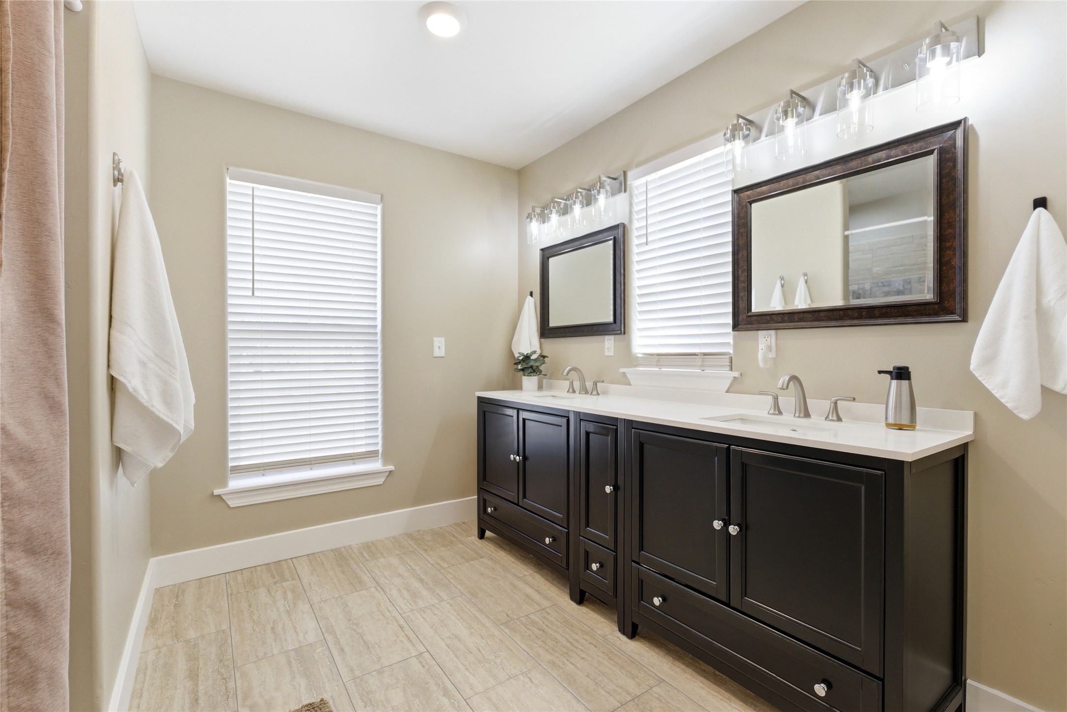 5 Towering Pine Court Property Photo 16