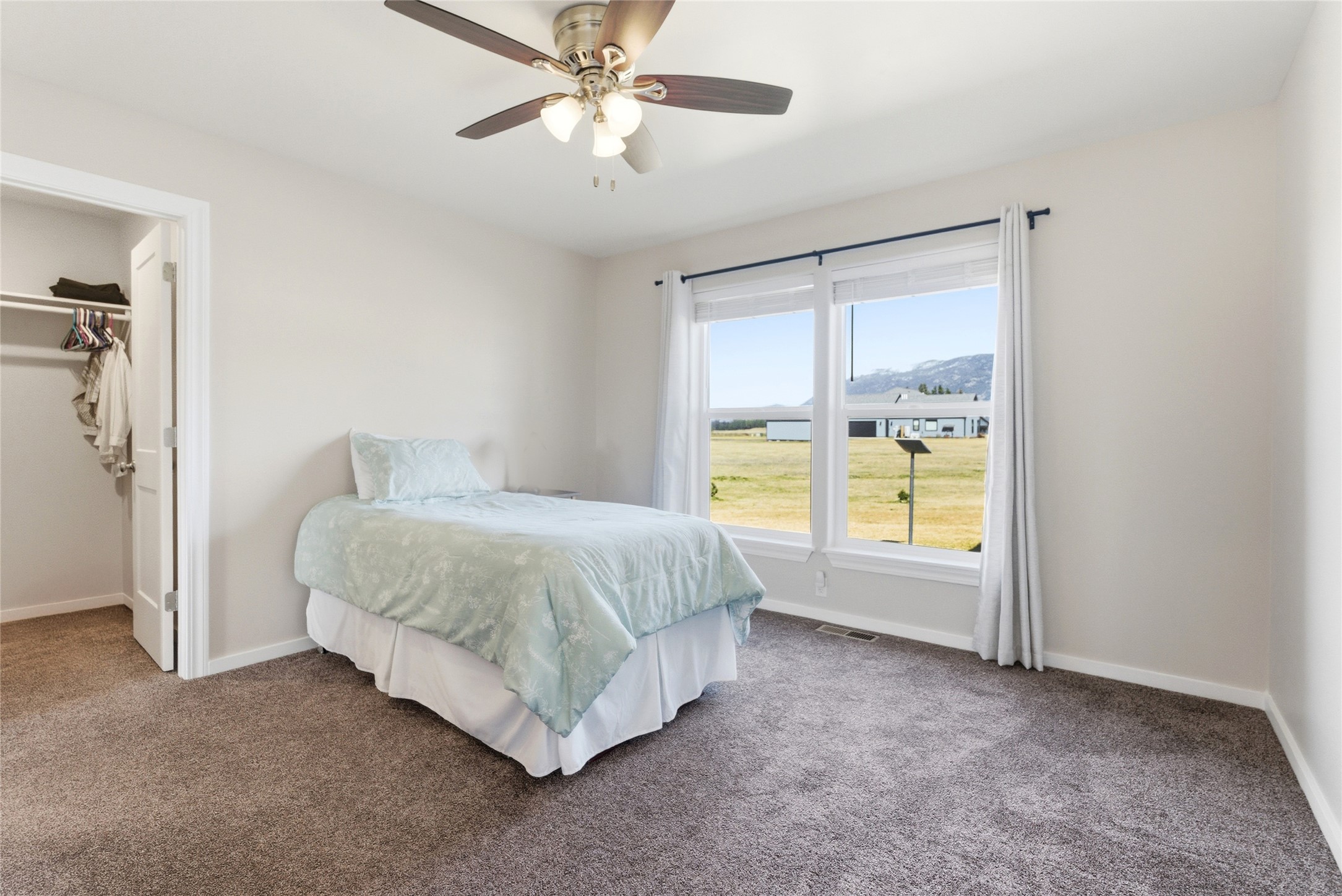 5 Towering Pine Court Property Photo 20