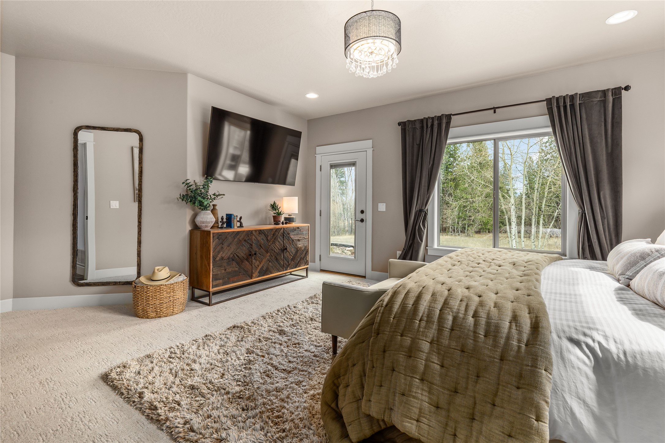 693 Cottonwood Road Property Photo 30
